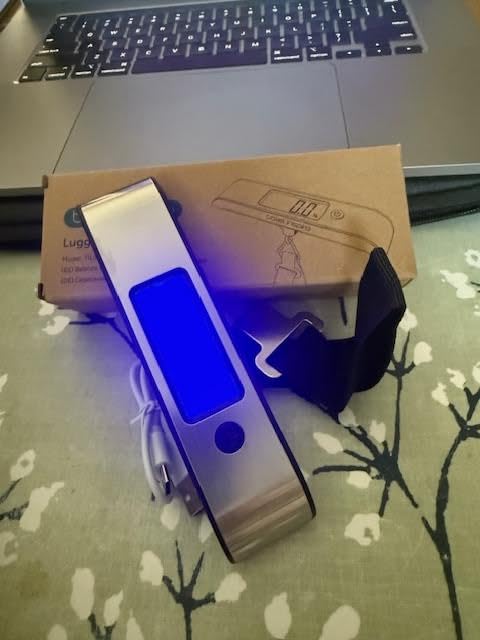 travel inspira Rechargeable Luggage Scale 110lb/50kg - Large Backlit Display - Stainless Steel - Portable Digital Hanging Scale for Suitcases, Bags, Packages (USB-C Charging Included) customer photo 1