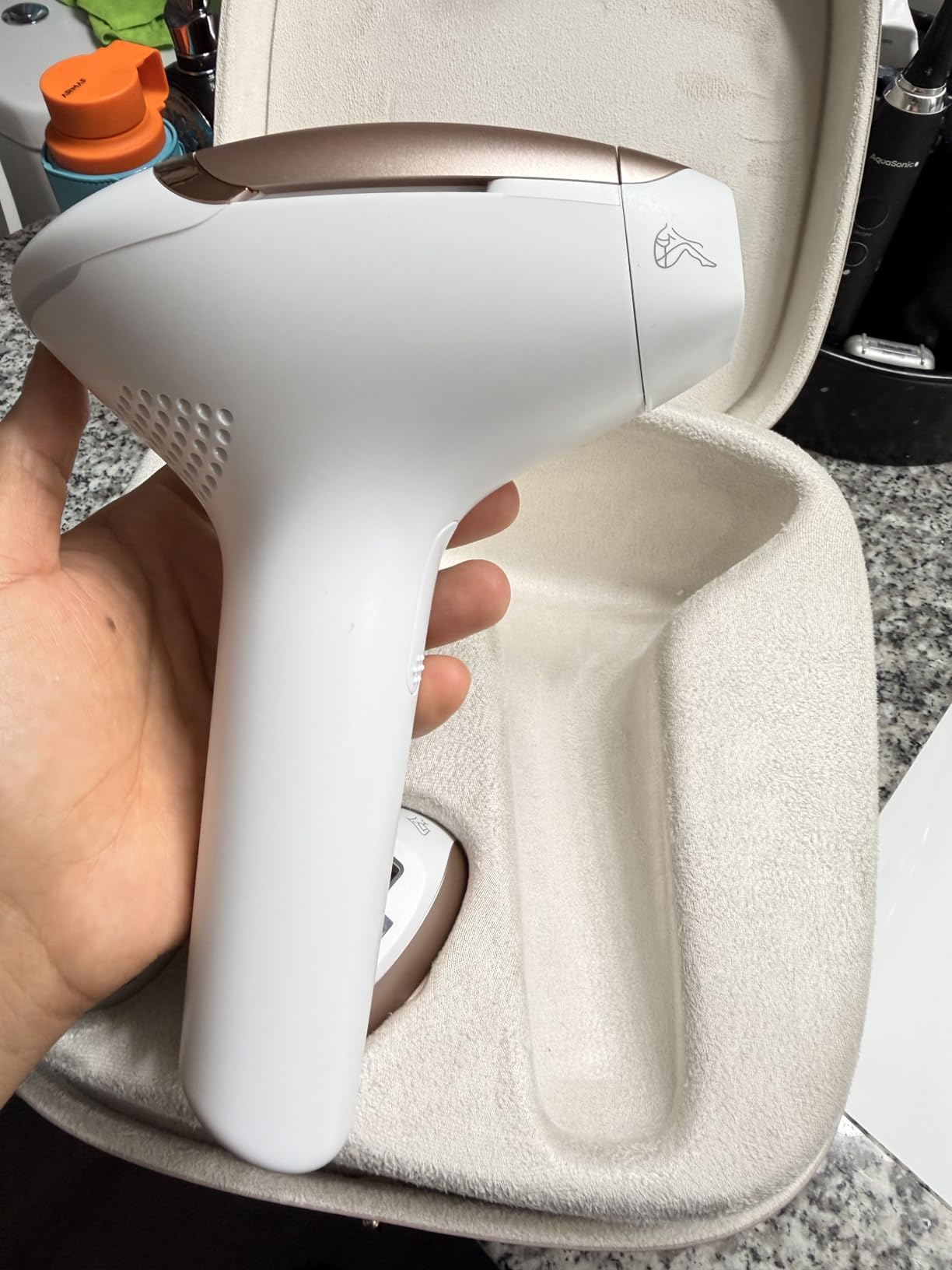 Philips Lumea 9000 Series IPL Hair Removal Device Permanent Laser Hair Reduction for Women & Men, SenseIQ, 4 Attachments for Body, Face, Bikini & Underarms, BRI984/03 customer photo 2