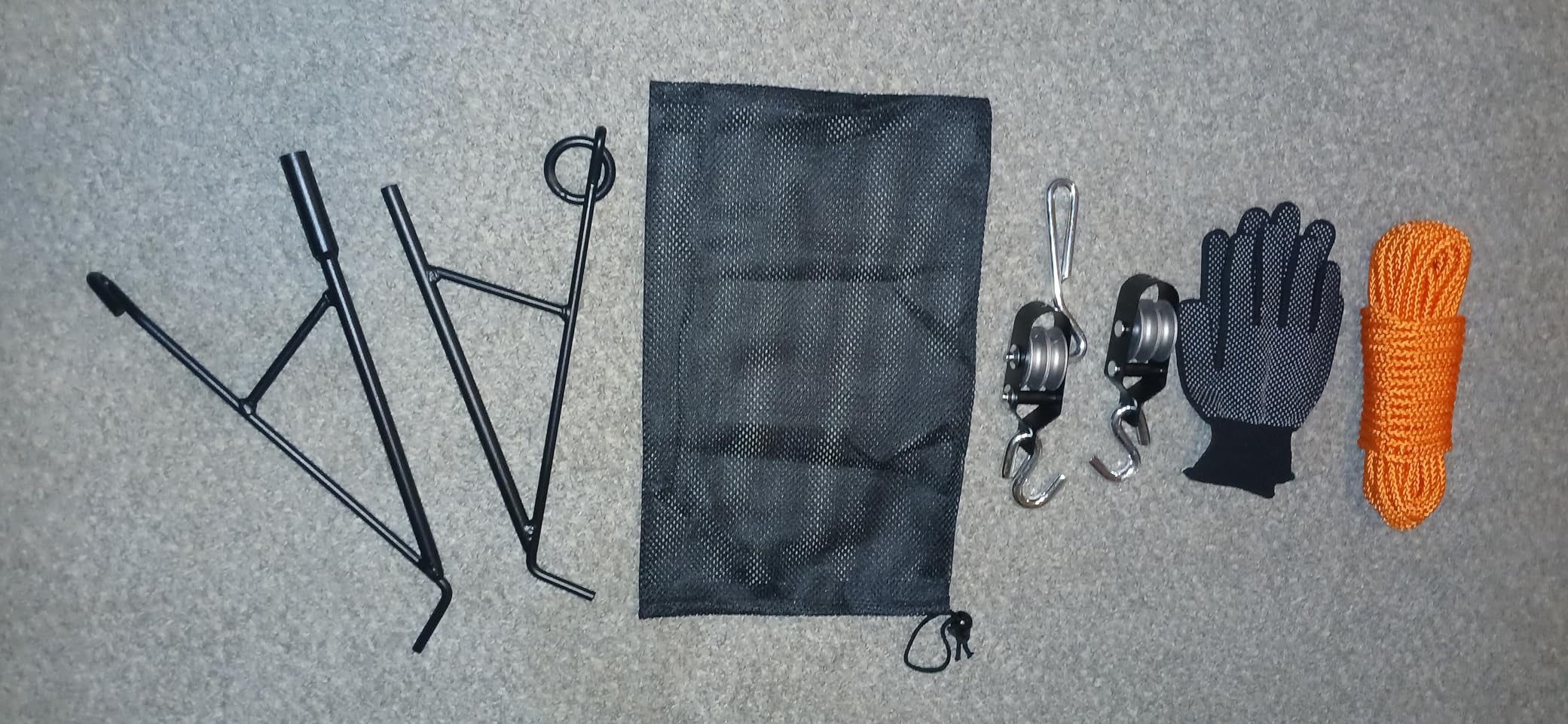 Hunting Game Hoist Gambrel with Elk Hoist Dual Pulley Lift System and Deer Hanger, Hunting Game Hanging Kit for Deer Butcher and Skinning, Max to 700 LB customer photo 2