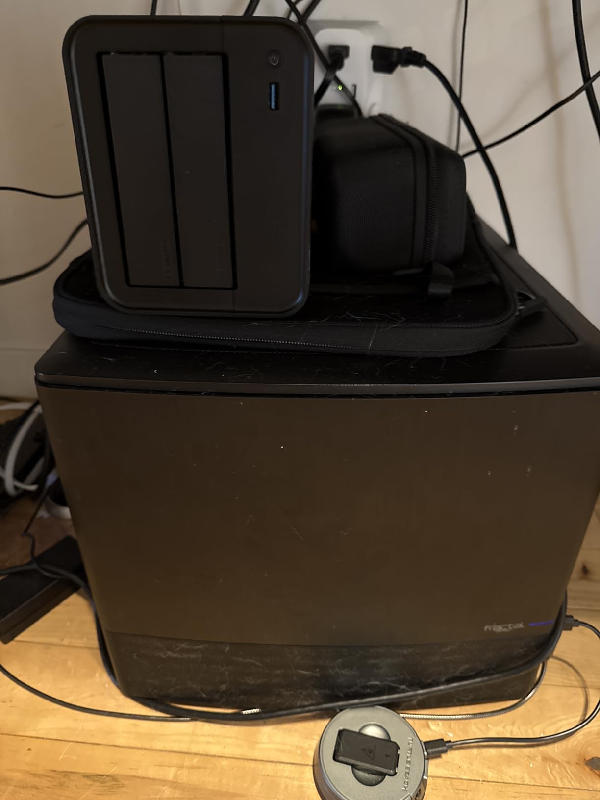 TERRAMASTER F2-425 2-Bay NAS Storage - Intel x86 Quad-Core CPU, 4GB RAM, 2.5GbE LAN, Network Attached Storage (Diskless) customer photo 2