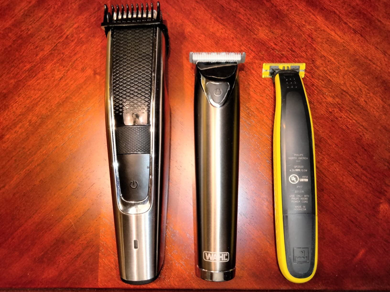 Norelco Philips Beard Trimmer 5000 Series, Men's Face Trimmer, 100% Waterproof BeardSense Tech, Precision Trimmer with Fading Combs, Self-Sharpening Blades, Hair Collector & Charging Stand, BT5785/40 customer photo 1