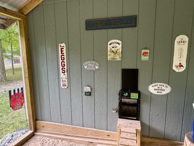 FarmLite Automatic Chicken Coop Door Opener | Non-Battery Powered Automatic Chicken Door | Automatic Coop Door with Timer and Light Sensor | USA Brand customer photo 2