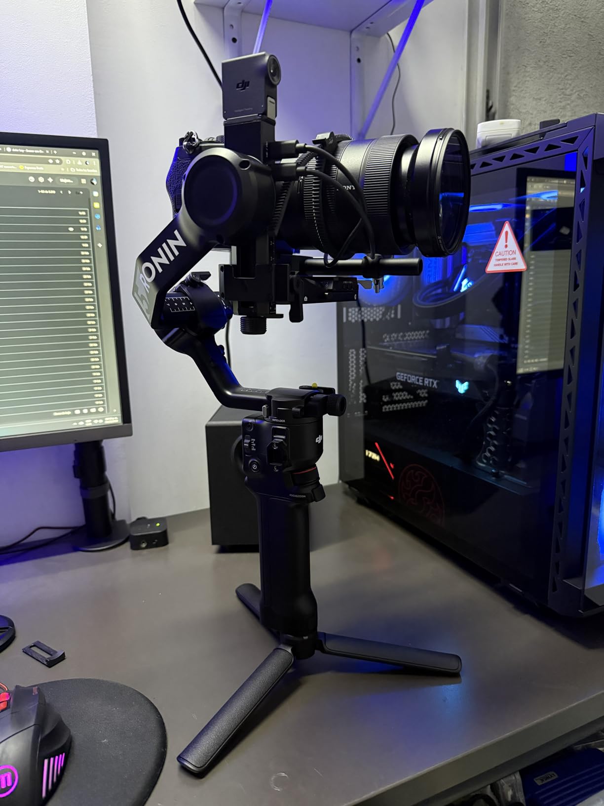 RS 5, Gimbal Stabilizer for Camera Canon/Sony/Panasonic/Nikon/Fujifilm, Fine-Tuning Knobs, 2nd-Gen Automated Axis Locks, Quick-Open Tripod, New Z-Axis Indicator customer photo 2