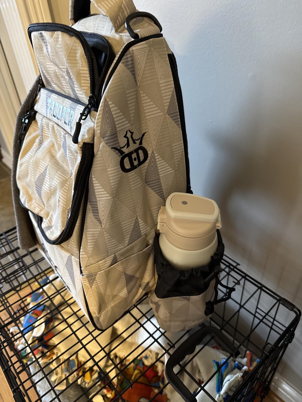 Dynamic Discs Trooper Disc Golf Bag - 22+ Disc Capacity Backpack customer photo 2