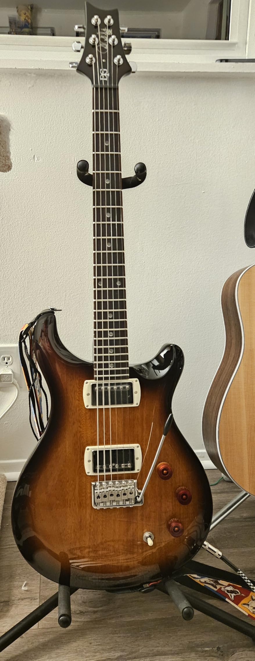 PRS SE DGT Standard with Moons McCarty, Tobacco Burst customer photo 1