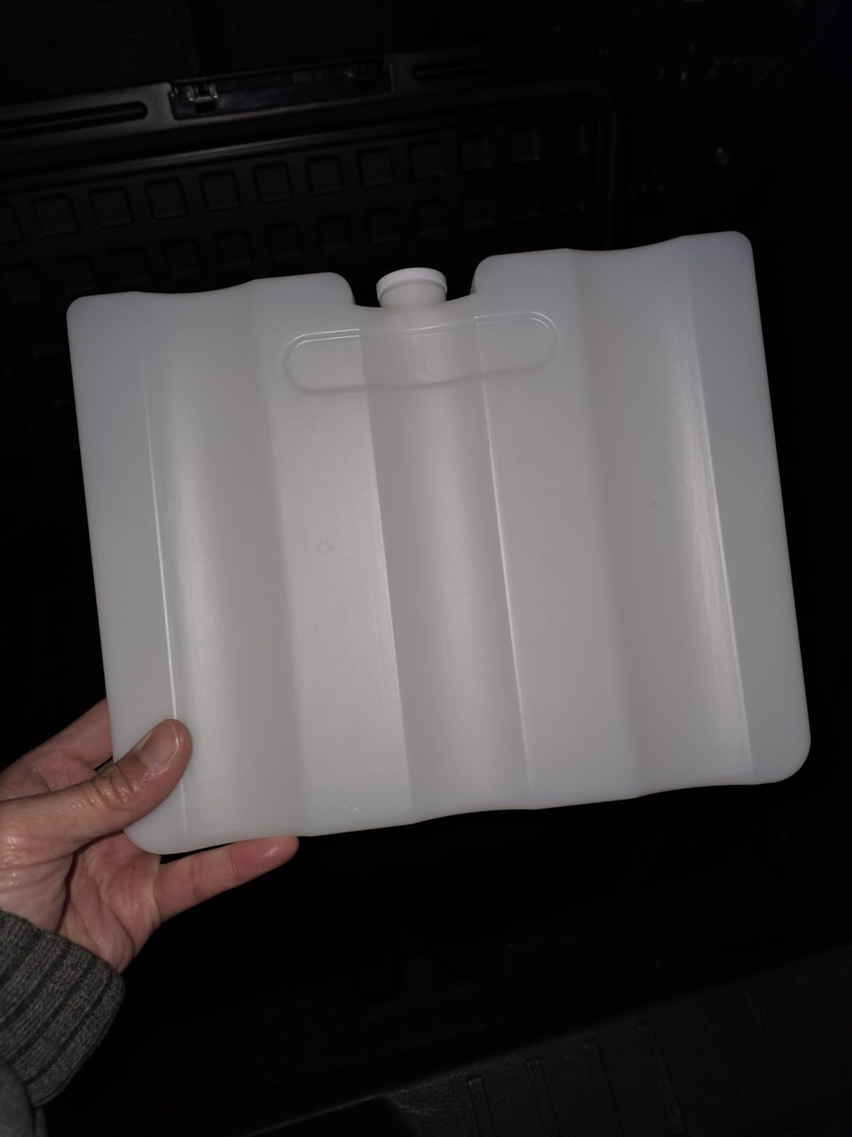 Feelfunn 12 Volt Refrigerator - 21QT(20L) Portable Freezer, Electric Cooler for Car Truck RV Van Camping & Road Trip, Fast Cooling Fridge with 12/24V DC & 110-240V AC for Vehicle & Home Use,-4F~68F customer photo 2