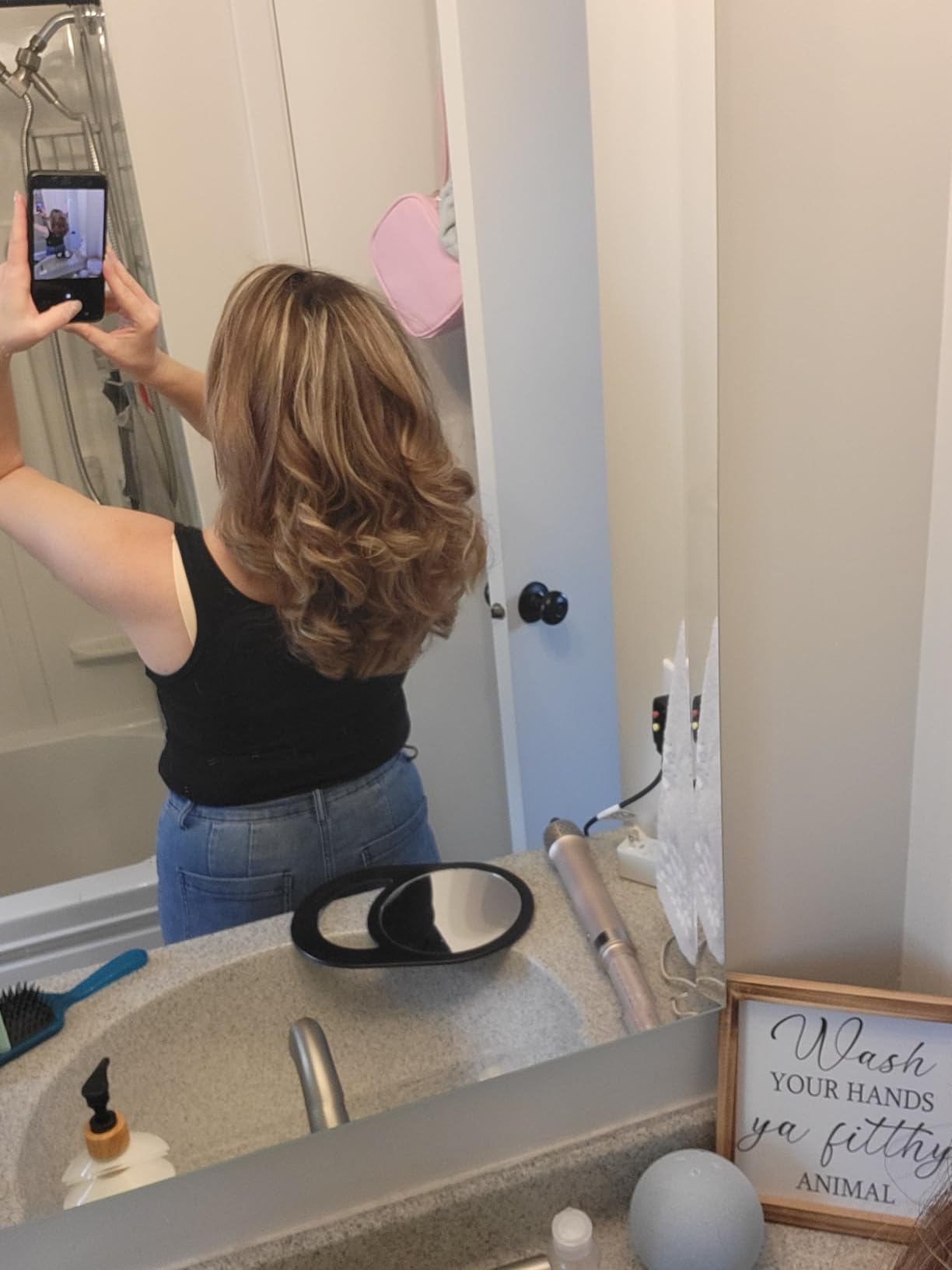 StyleVibe 6-in-1 Air Styler, Hair Dryer & Blow Dryer Brush with Travel Case - Auto Wrap Curls (L/R), Fast Drying, Thermal Round Brush for Smooth Blowouts & Frizz-Free Volume, No Heat Damage customer photo 1