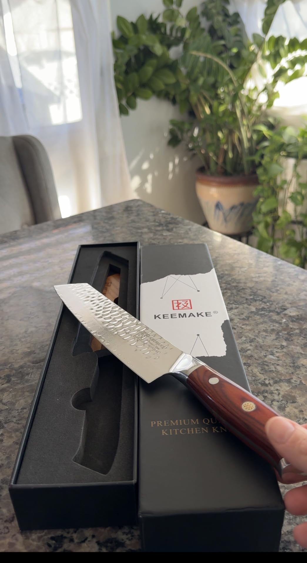 KEEMAKE Kiritsuke Chef Knife, 8 Inch Damascus Japanese Kitchen Knife with Ergonomic Pakkawood Handle customer photo 1