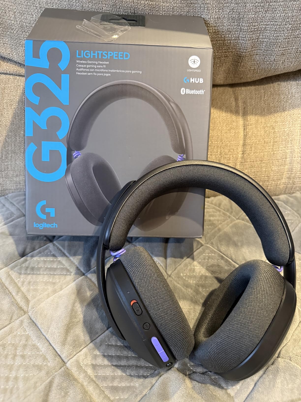 Logitech G325 Lightspeed Wireless Bluetooth Gaming Headset, All-Day Comfort, Built-in Mic with Noise Reduction, 24-Bit Audio, 24+ Hr Battery Life, for PC, PlayStation, Switch, Mobile customer photo 2