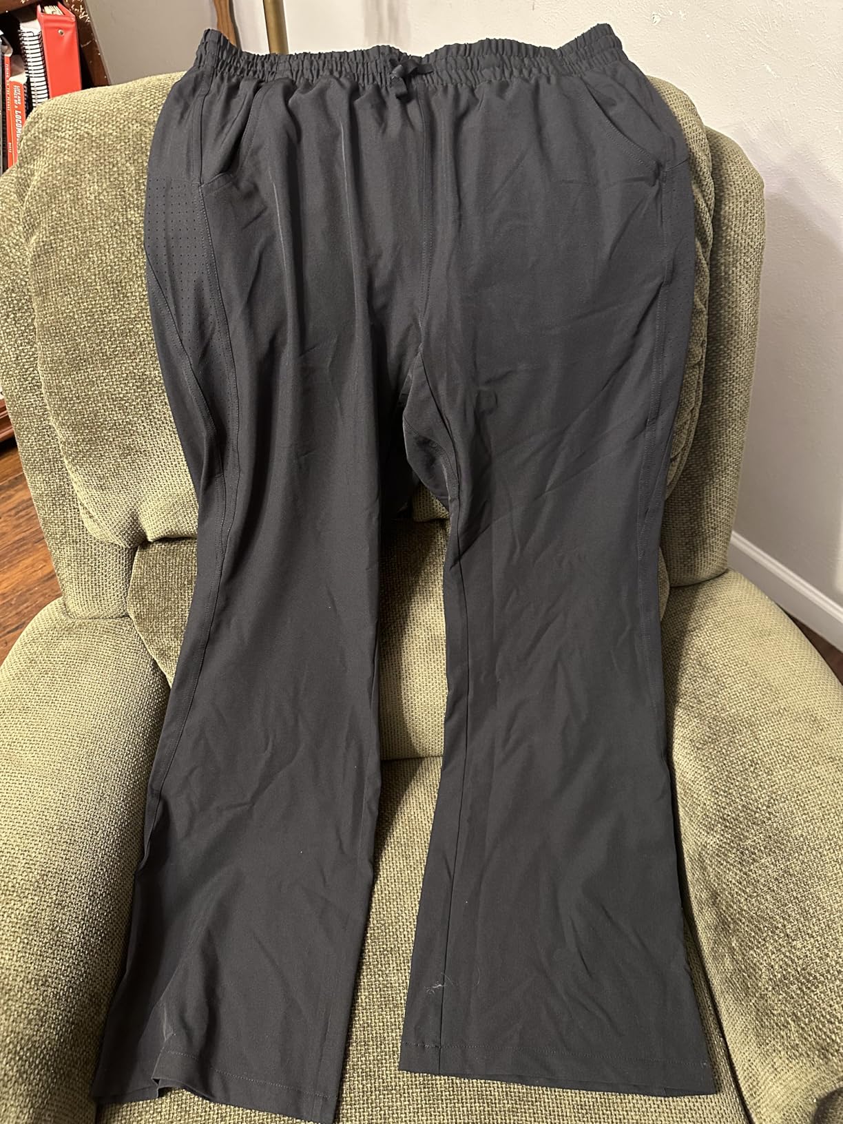 baleaf Women's Hiking Pants Lightweight Water Resistant Travel Flare Pants with Pockets Quick Dry Breathable Drawstring Waist customer photo 1