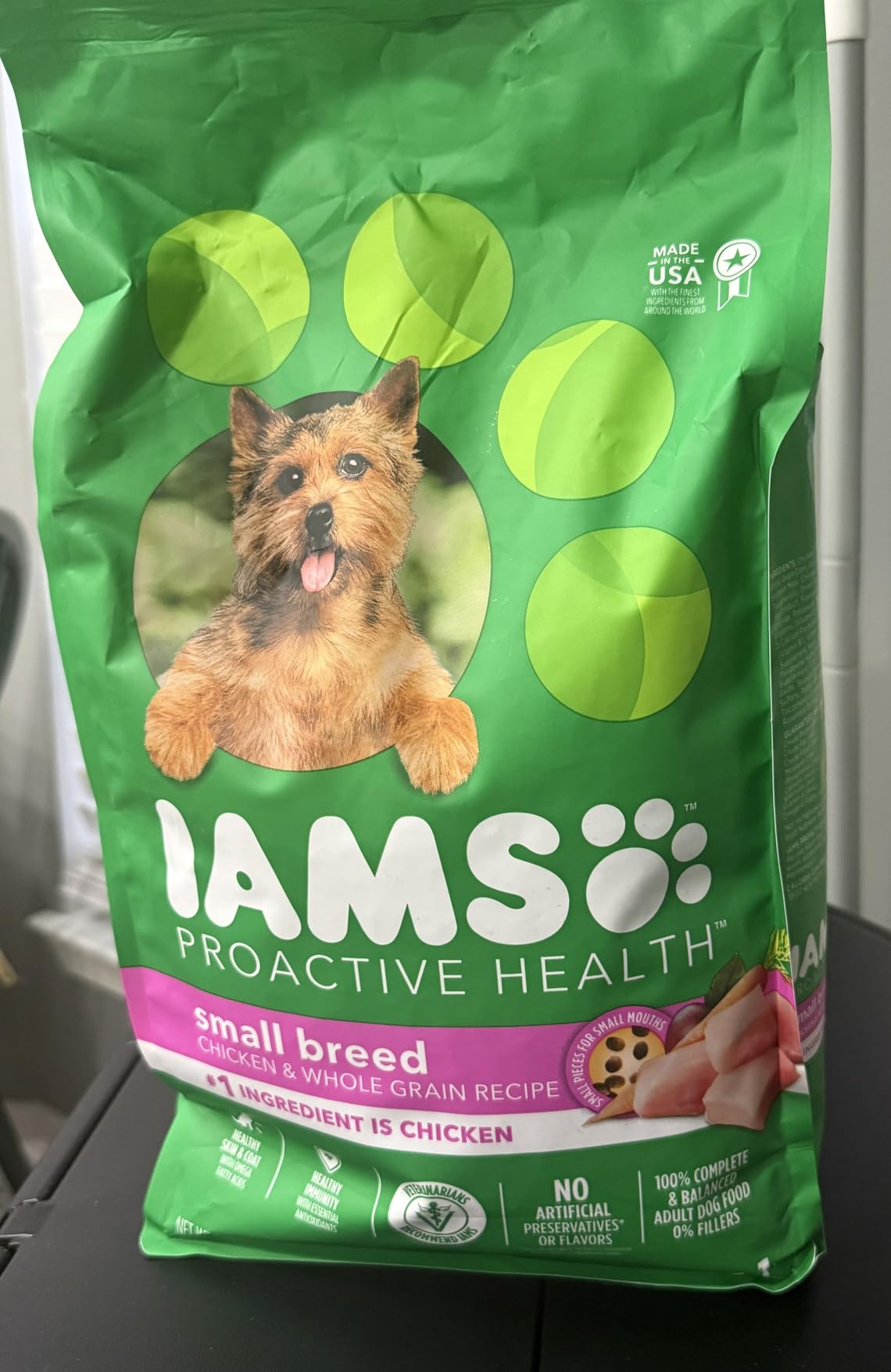 IAMS Proactive Health Small Breed Adult Dry Dog Food Chicken & Whole Grain Recipe, 5 lb. Bag customer photo 2