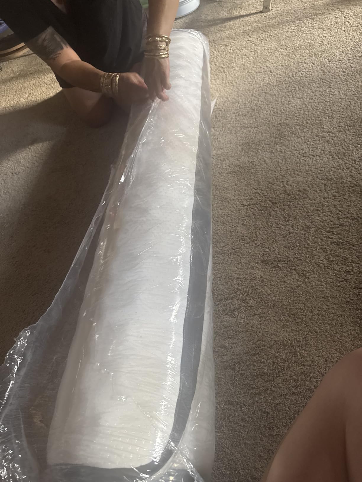 LETMOON King Size Mattress, 14 Inch Hybrid King Mattress, Medium Firm Memory Foam & Pocket Springs, for Back Pain & Motion Isolation, Breathable Fiberglass-Free Colchones King Size in a Box customer photo 1
