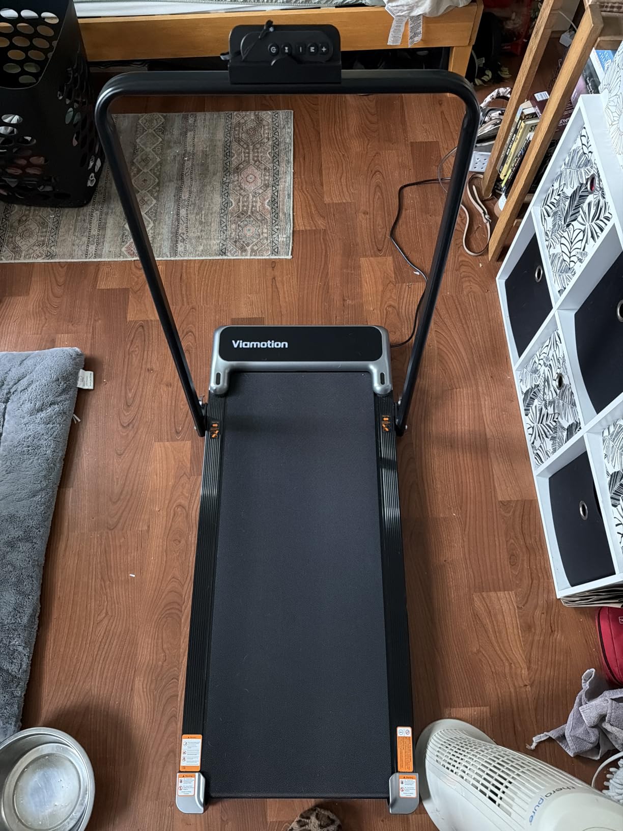 Walking Pad Treadmill with Handle Bar and Adjustable Incline, Compact Portable Treadmills for Home Office, 2.5HP Quiet Anti-Slip Under Desk Treadmills, 0.6-3.8 MPH Remote Speed Control, 265 LBS customer photo 2