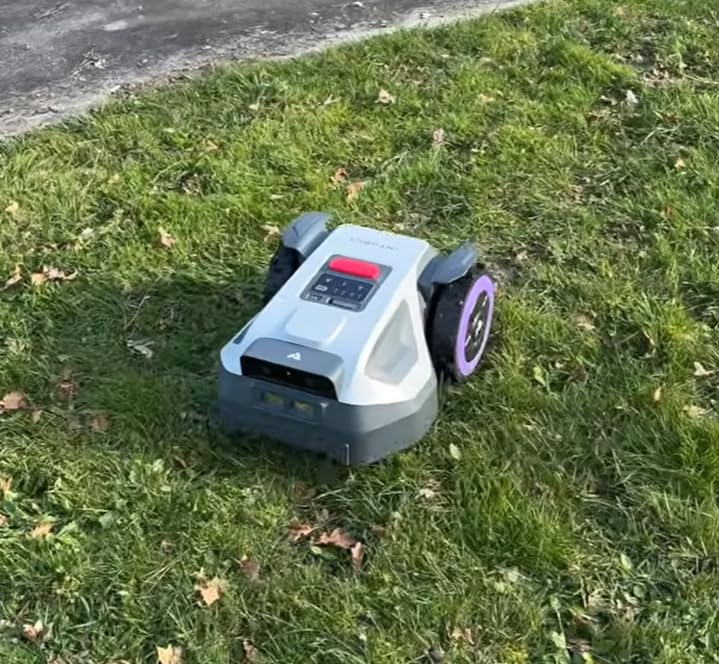 ANTHBOT M9 Robot Lawn Mower 1/4 Acre, Dual Vision+Full-Band RTK Robotic Lawnmower, No Perimeter Wire, App Control Obstacle Avoidance, 45% Slope, Cutting Height, Multi-Zone Mapping customer photo 1