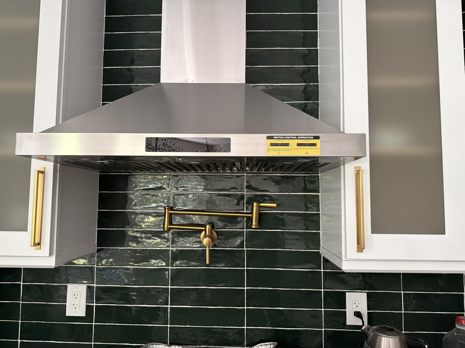 30 inch Under Cabinet Range Hood 1200 CFM with 4-Speed Gesture Sensing & Touch Control, Stainless Steel Kitchen Stove Vent Hoods with 2 LED Lights, Time Setting, Dishwasher-Safe Baffle Filters customer photo 1