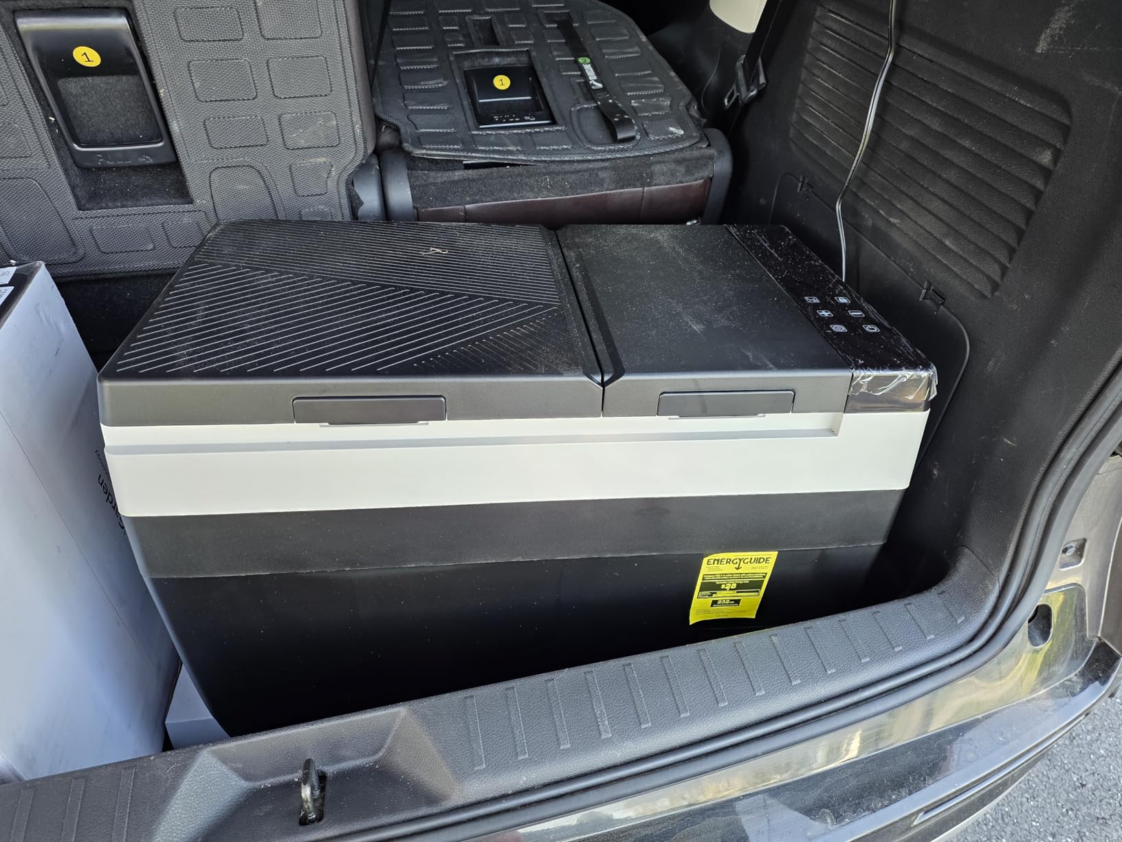 Feelfunn 12 Volt Refrigerator 45QT(42L), Dual-Zone Car Fridge Freezer with Wheels, -4°F to 68°F Electric Cooler with Fast Cooling & APP Control, 12/24V DC 100-240V AC for Camping RV Truck SUV, Black customer photo 1