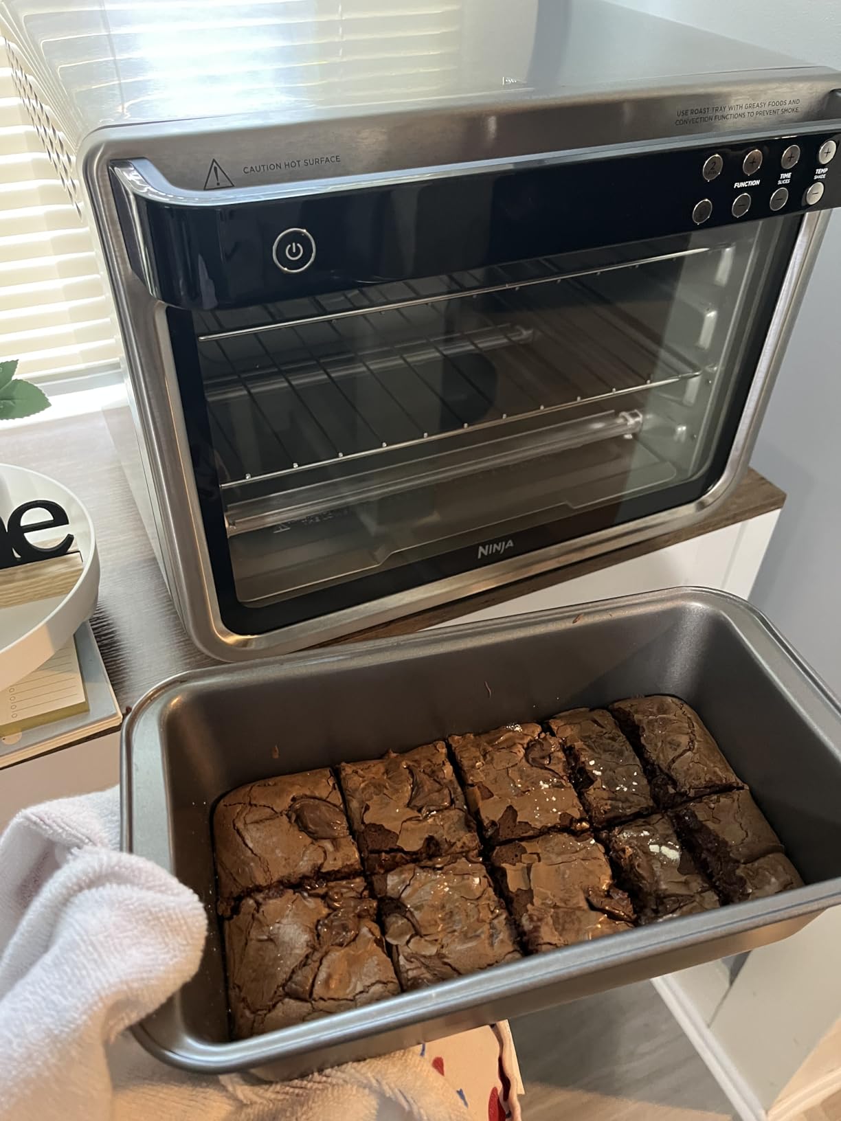 Ninja Double Oven Pro Smart XL Countertop Oven & Air Fryer | 12-in-1 with Smart Finish & DualZone Tech | Stainless Steel | DCT801 customer photo 2