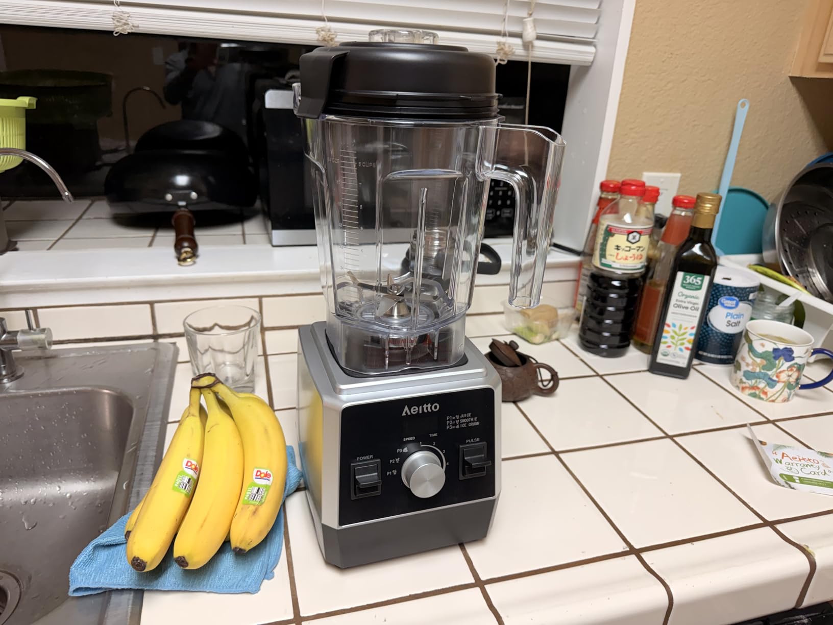 Aeitto Blenders for Kitchen | 1800W, 68Oz Large Capacity, 3 Preset Programs & 7 Speeds customer photo 2