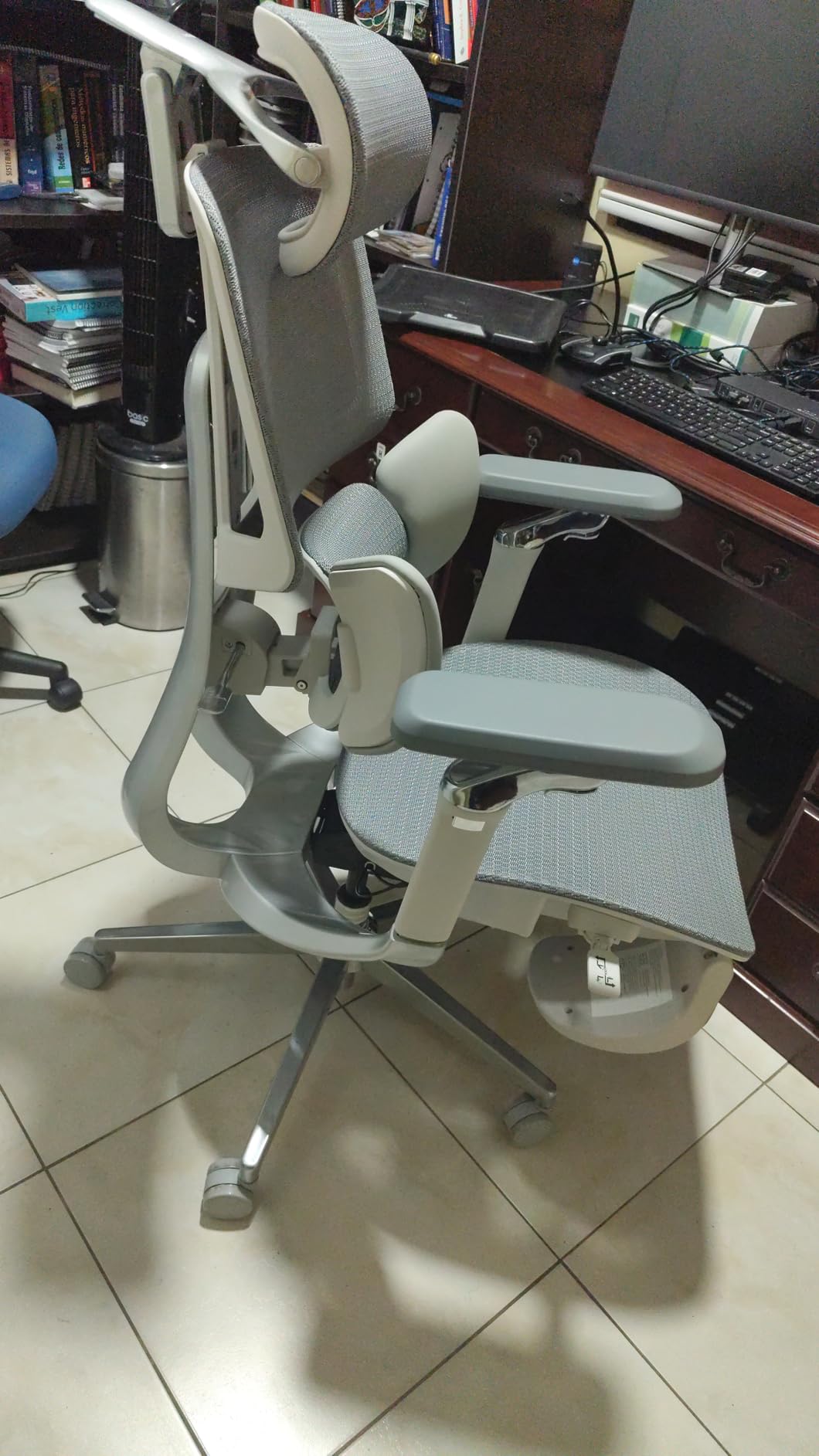 Hbada E3 Air 2026 Ergonomic Office Chair, 3-Zone Lumbar Support, Comfy Home Office Chair with Auto Recline, 4D Headrest & Armrests, 140 Degree Tilt for Work & Relax, Grey customer photo 1