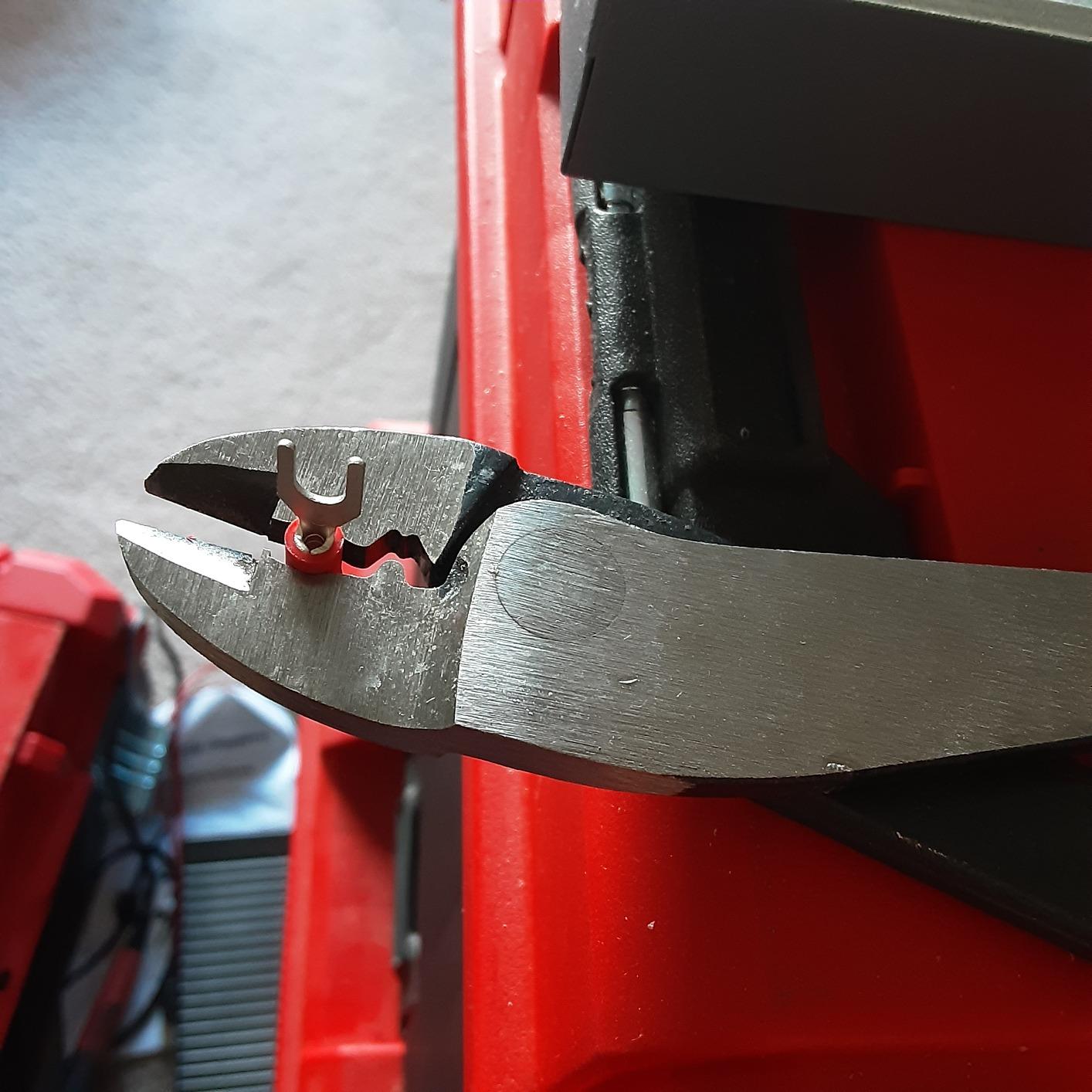 Channellock 909 9.5-Inch Wire Crimping Tool | Electrician's Terminal Crimp Pliers with Cutter for Insulated and Non-Insulated Connections customer photo 1