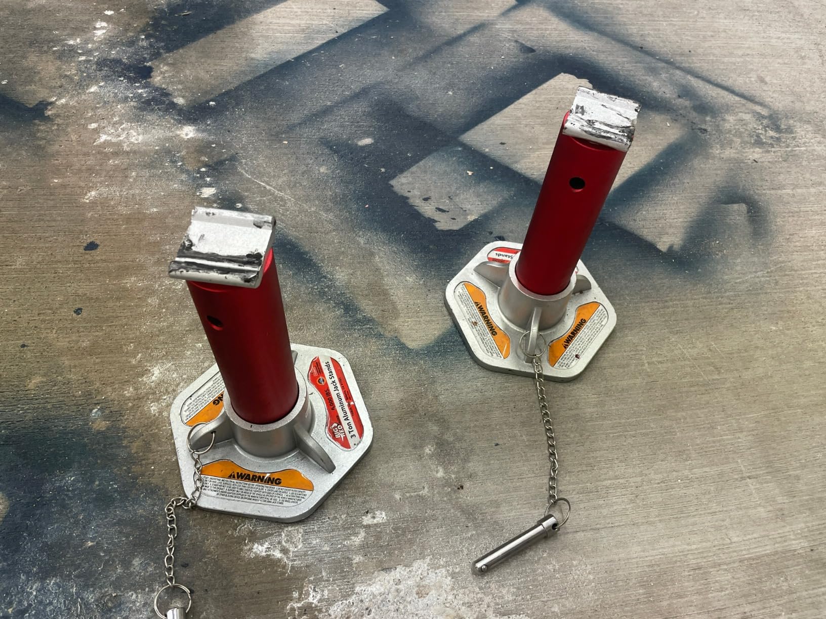 BIG RED T43004 Torin Aluminum Jack Stands with Locking Support Pins: 3 Ton (6,000 lb) Capacity, Red/Silver, 1 Pair customer photo 2