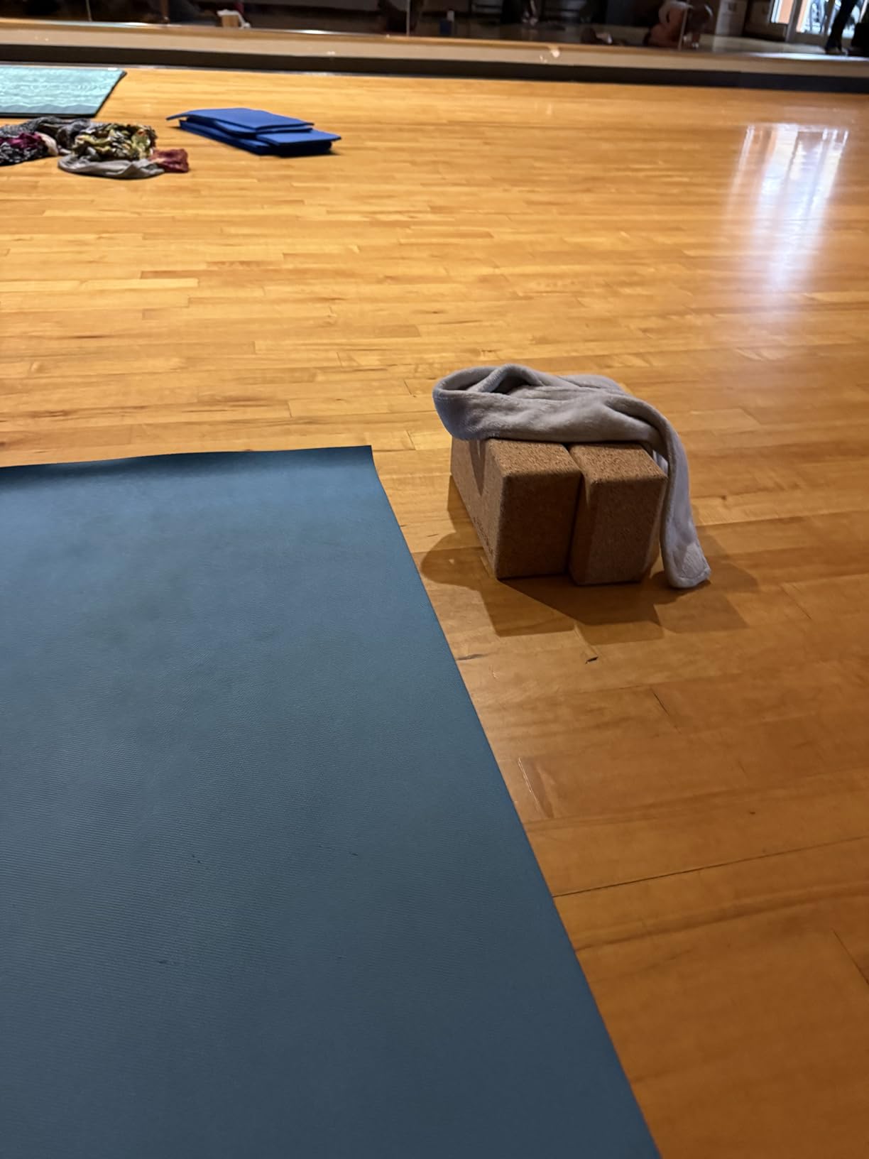 JadeYoga Harmony Yoga Mat - Durable & Thick Gym Fitness Mat, Non-Slip Natural Rubber Yoga Mat customer photo 2