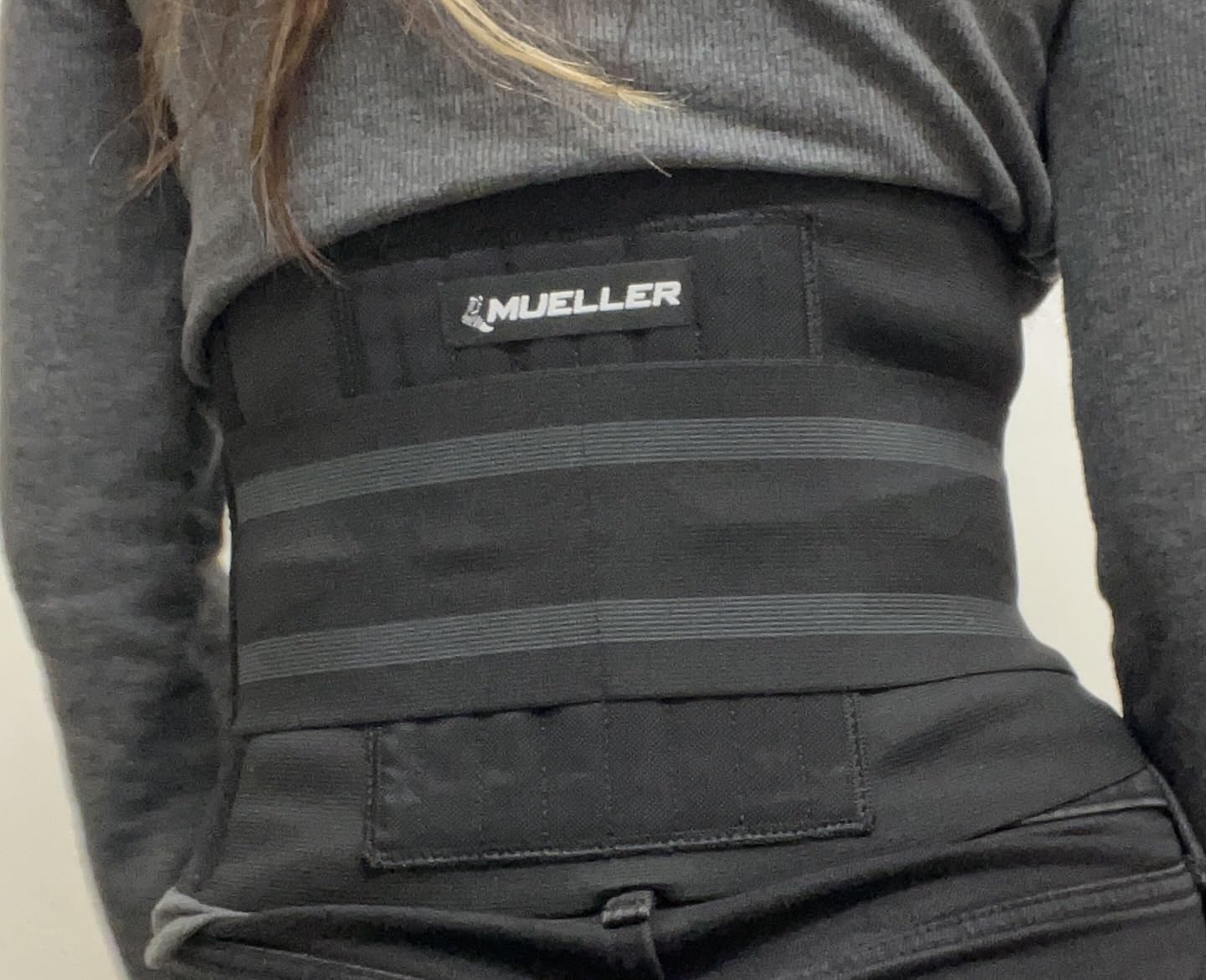 MUELLER Sports Medicine Adjustable Back Brace - Upper and Lower Back Pain Relief & Support for Men and Women, Strains, Sciatica, Scoliosis customer photo 2