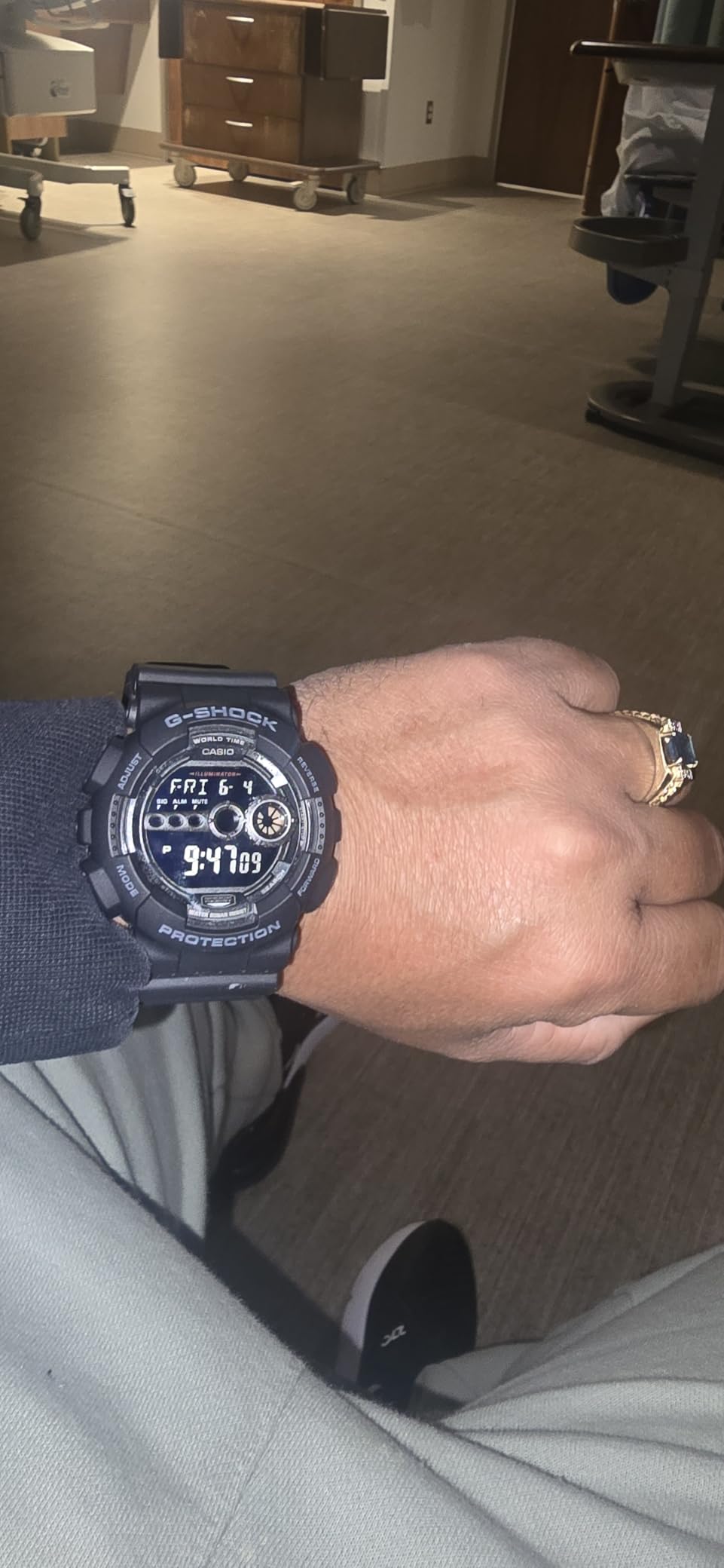 G-Shock GD100-1B | Men's Tough Digital Watch | 200M Water Resistant | High-Brightness LED | Dual Time & 7-Year Battery customer photo 2