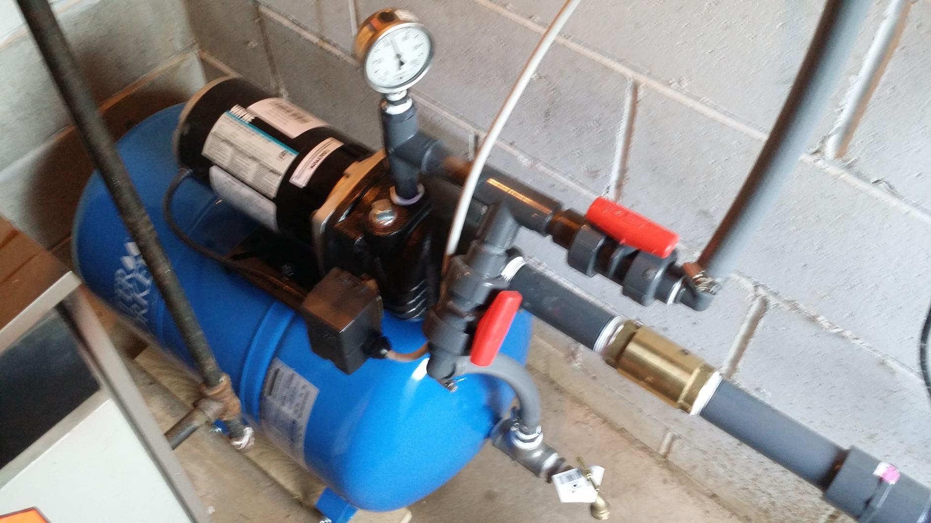 WaterWorker HT20HB Water Worker Ht-20Hb Horizontal Pre-Charged Well Tank, 20 Gal, 1 in Mnpt, 100 Psi, Steel, 20 Gallon customer photo 2