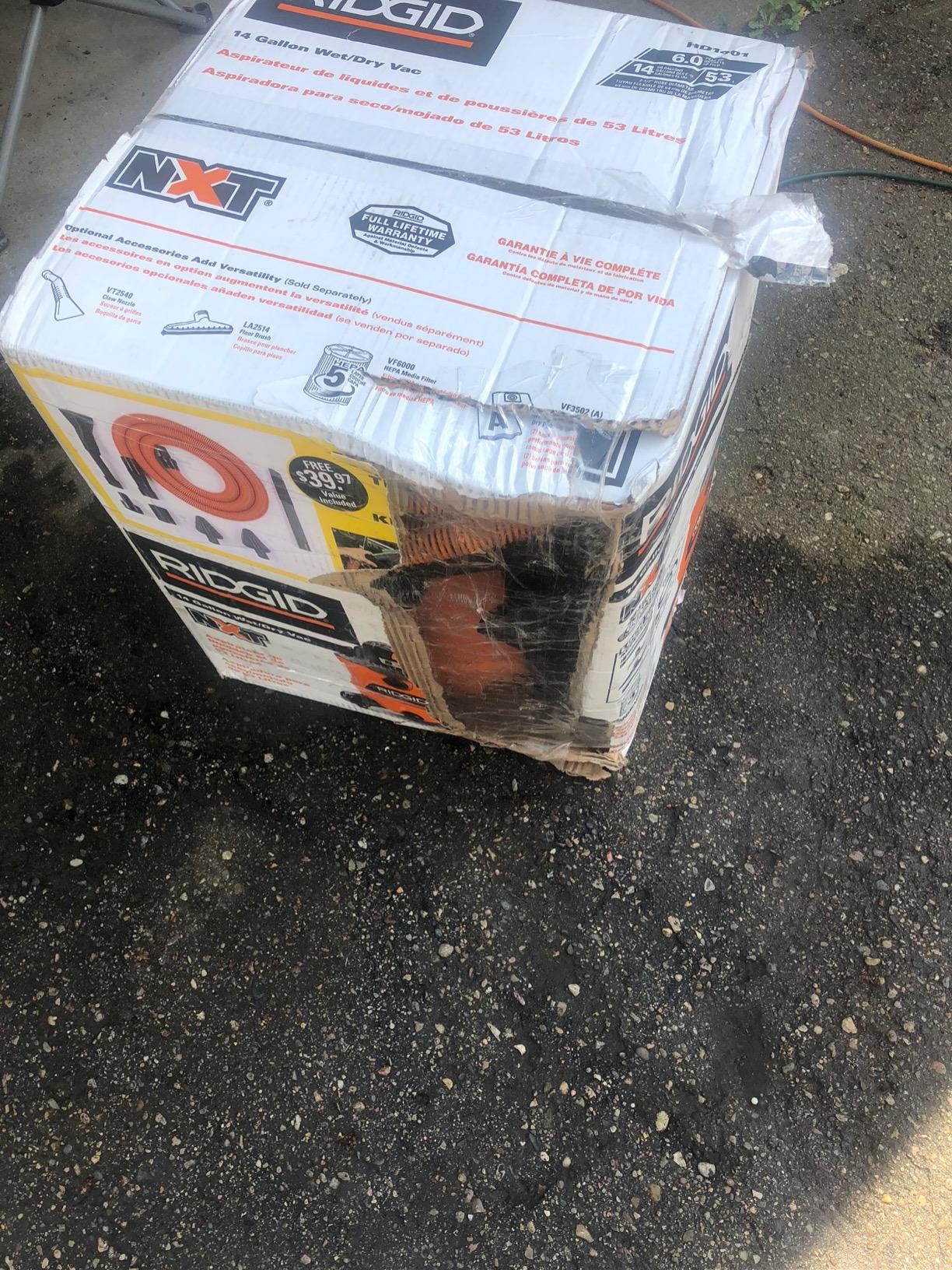 14-Gal. 6.0 Peak HP Wet/Dry Vac with Auto Detailing Kit customer photo 2