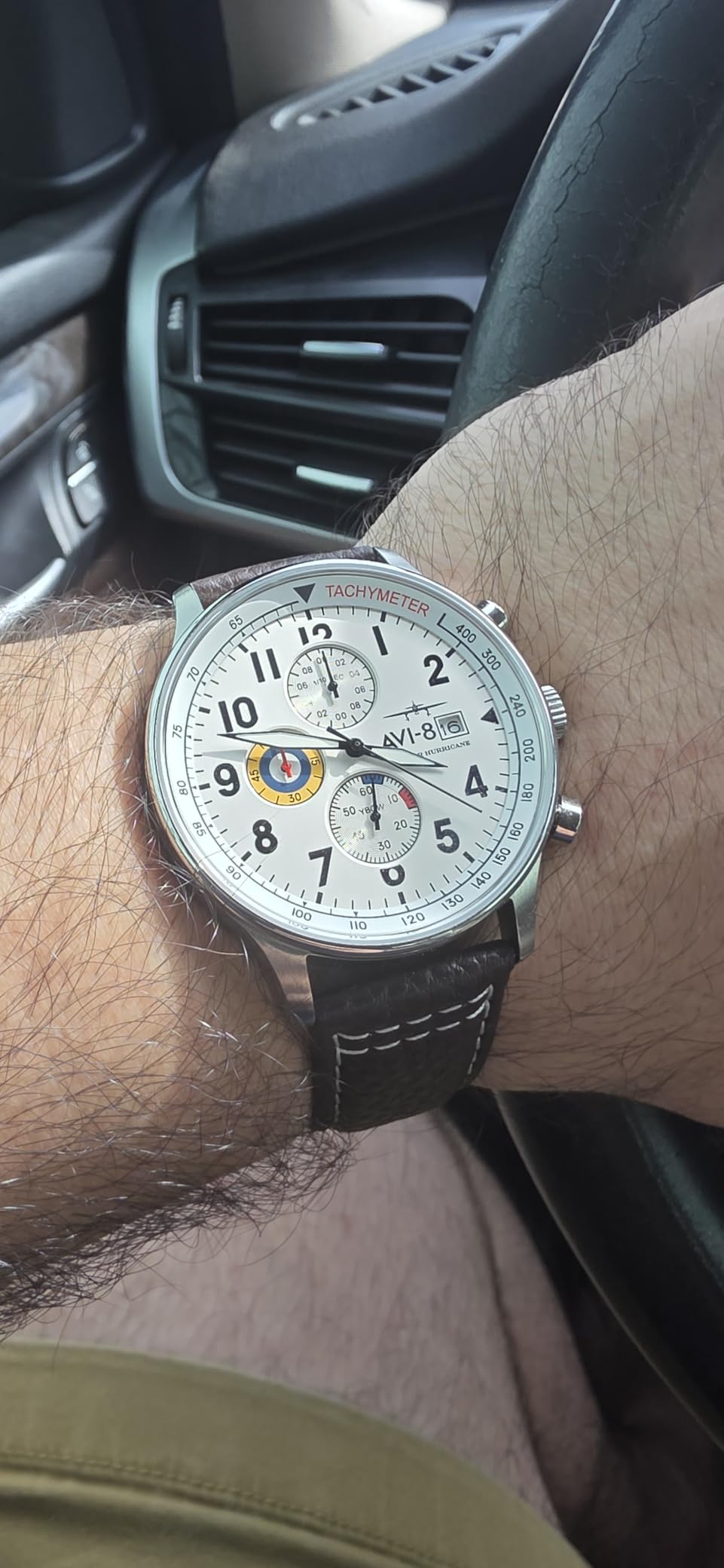 Hawker Hurricane Men's Pilot Watch - Classic Chronograph, Japanese Quartz Movement, Stainless Steel Case, Leather Strap, AV-4011 customer photo 1