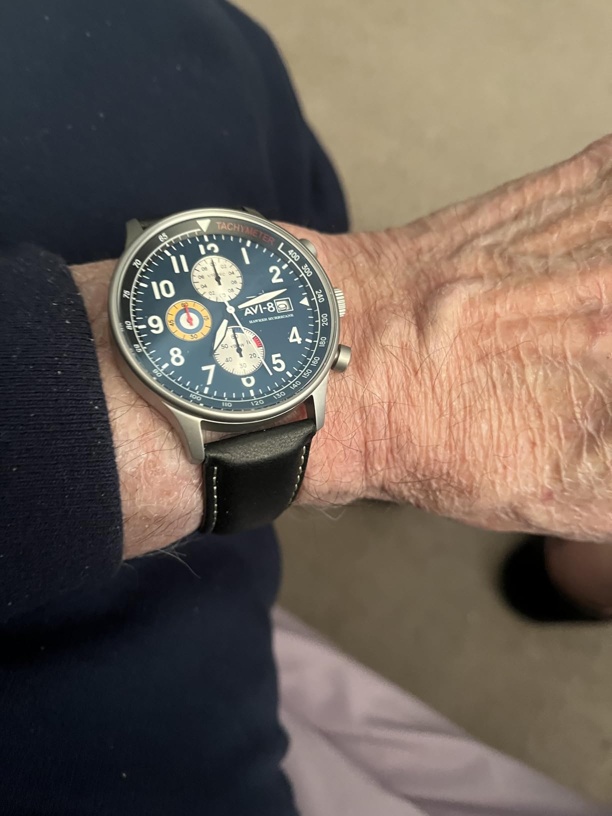 Hawker Hurricane Men's Pilot Watch - Classic Chronograph, Japanese Quartz Movement, Stainless Steel Case, Leather Strap, AV-4011 customer photo 2