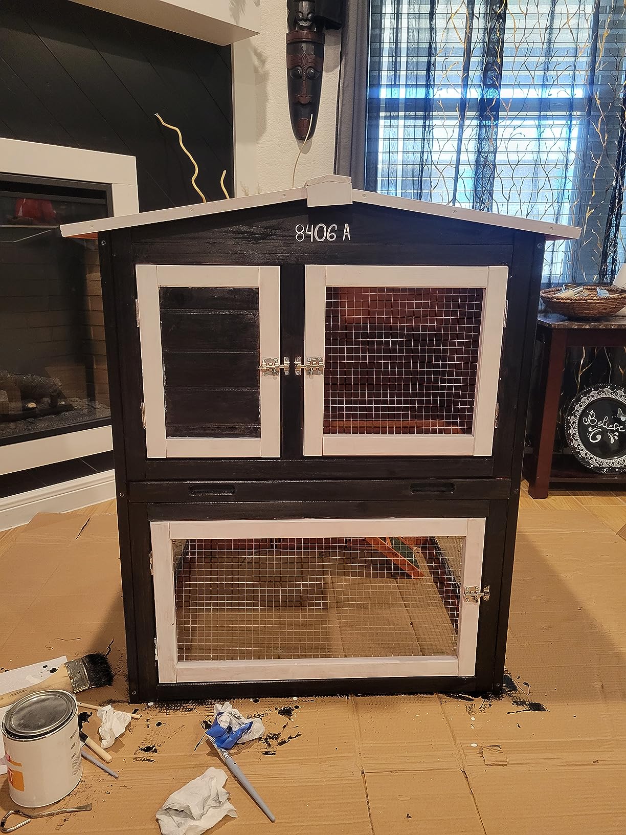 TRIXIE natura Outdoor Rabbit Hutch with Run - Small Elevated Rabbit Cage with Non-Slip Ramp - Small Animal House with Large Playpen, Hinged Roof & Pull-Out Tray - in Natural customer photo 2