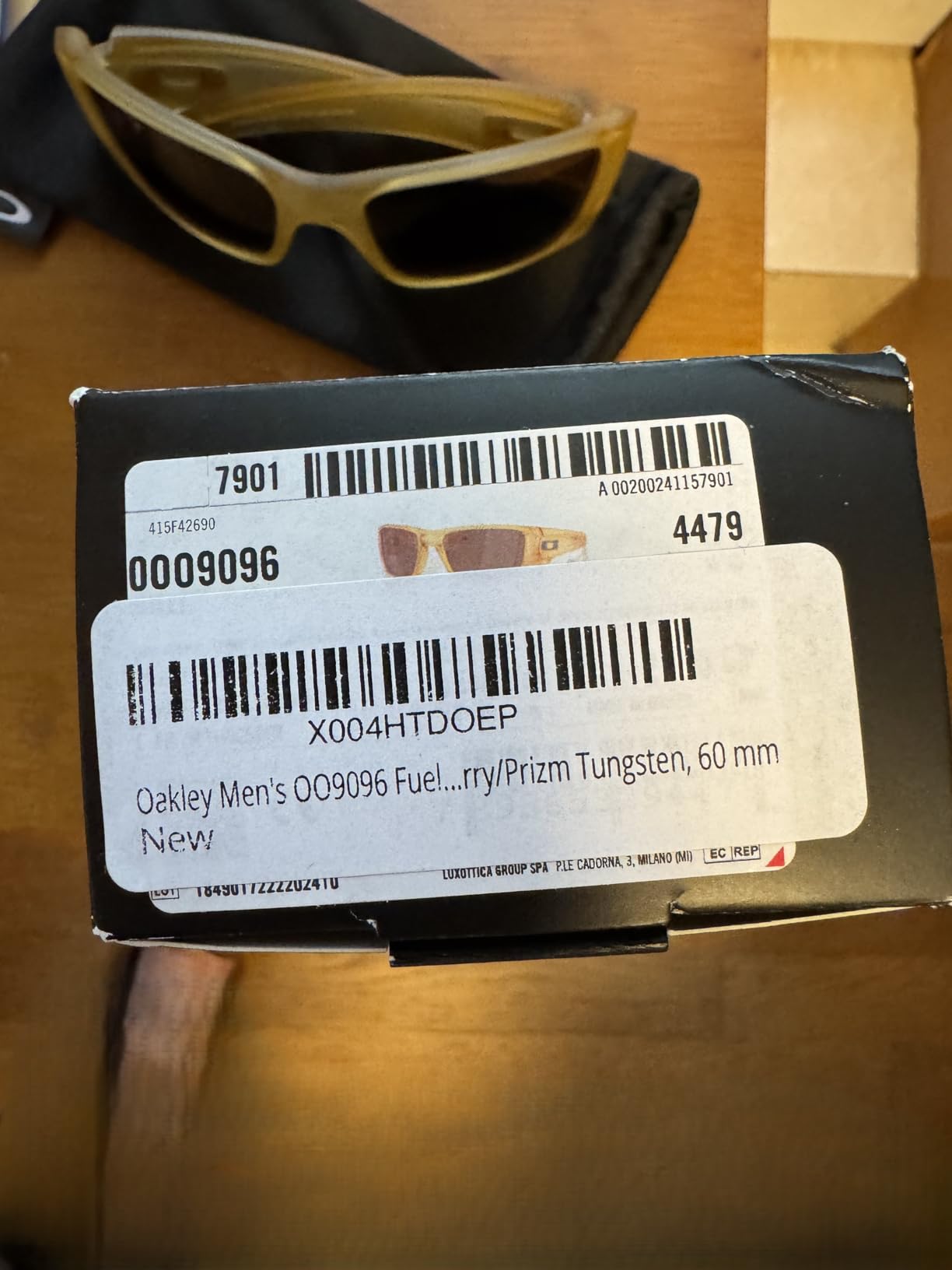 Oakley OO9096 Fuel Cell Rectangular Sunglasses PRIZM Lenses customer photo 1