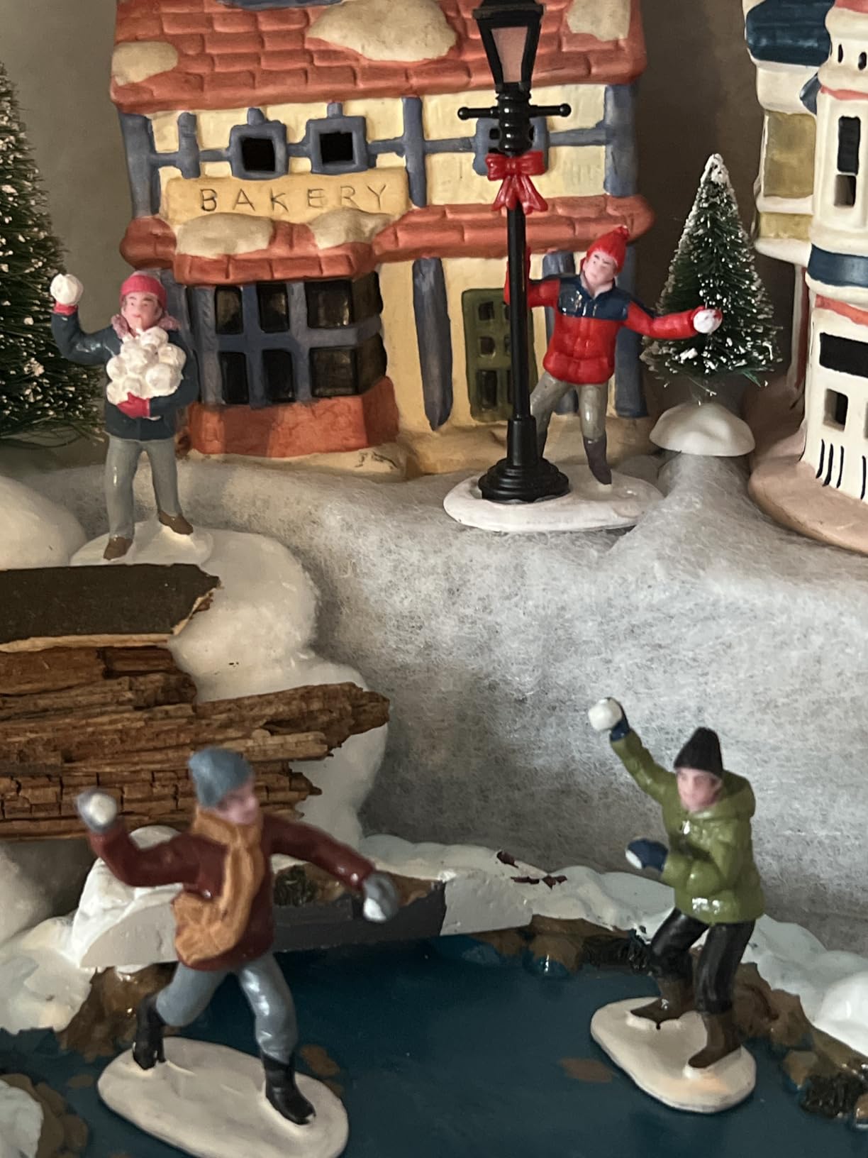Lemax Christmas Village Snowball Fight! Set of 4-32133 customer photo 1