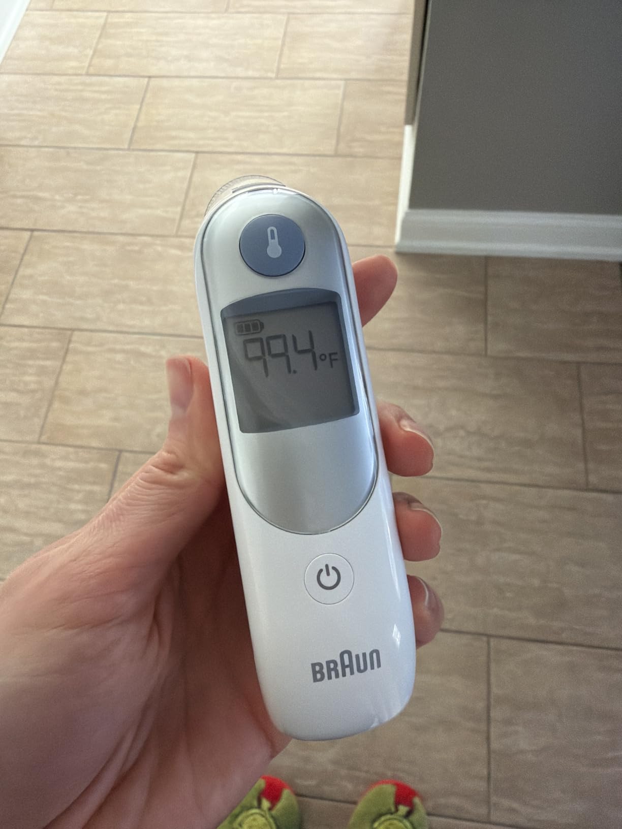 Braun ThermoScan 5 Ear Thermometer, Digital Display, Baby and Infant Thermometer with ExacTemp Stability Indicator for Professional Accuracy, Recommended by Pediatricians customer photo 1