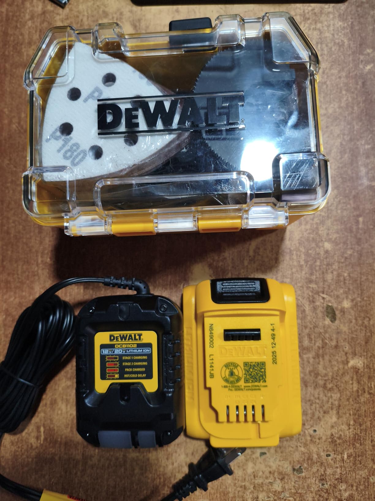 DEWALT 20V MAX XR Oscillating Multi-Tool Kit (DCS356D1) customer photo 2