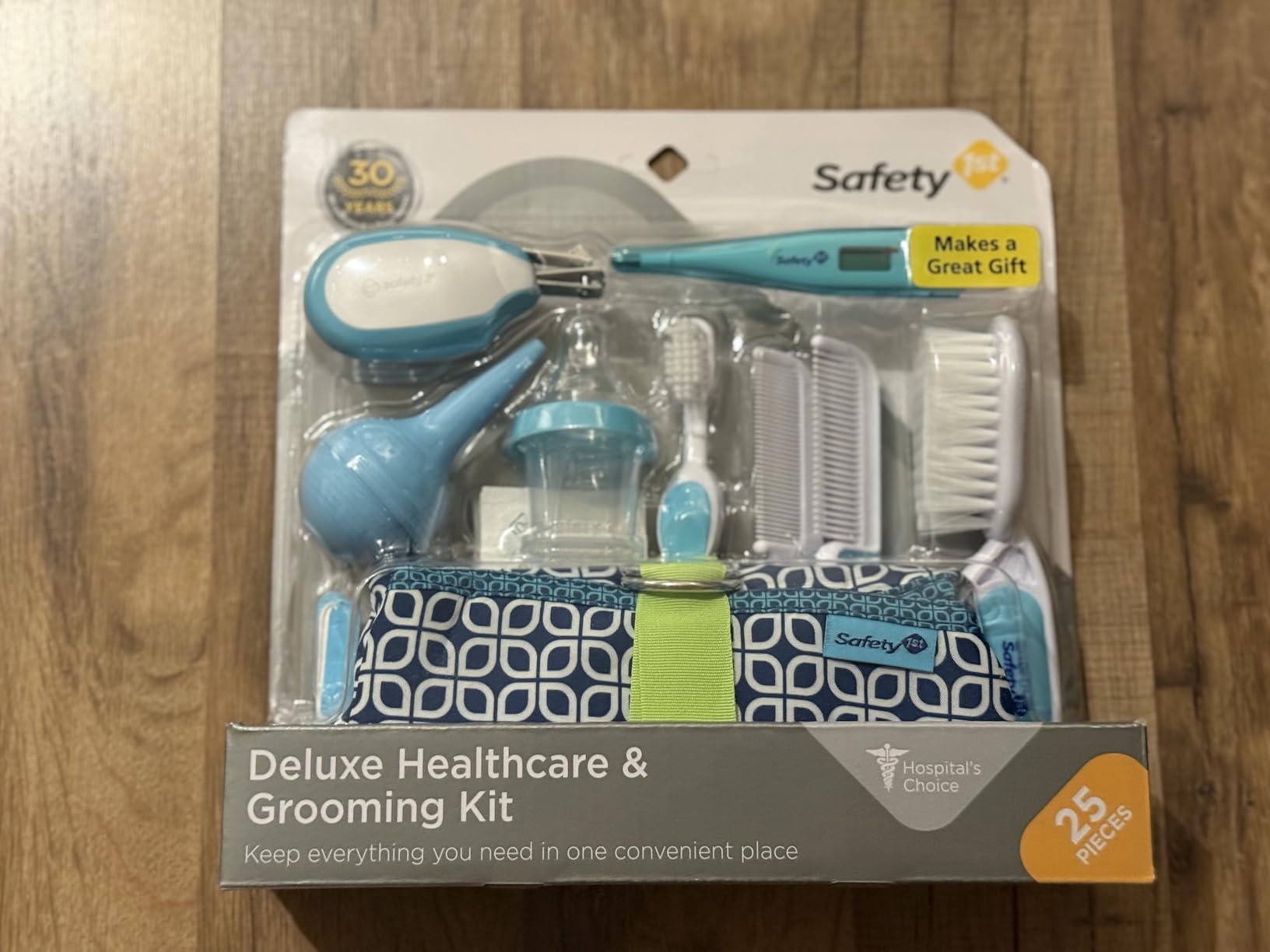 Safety 1st Deluxe Baby Healthcare and Grooming Kit, Arctic Blue, Newborn Baby Essentials, One Size, 25 Pieces customer photo 2