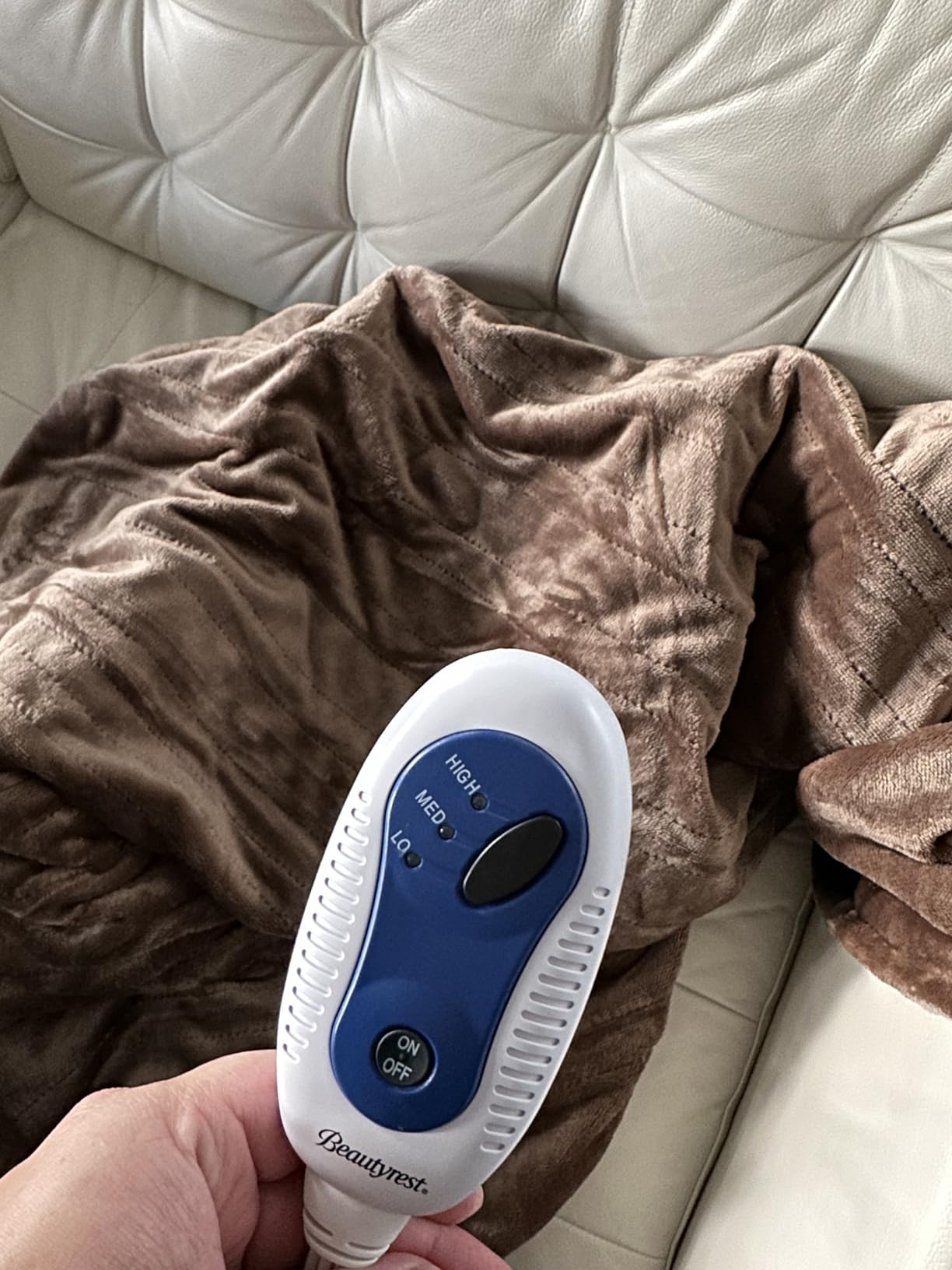 Beautyrest Heated Electric Blanket for Cold Weather, Fast Heating Heated Blanket, Auto Shut Off, Virtually Zero EMF, Multi Heat Setting, UL Certified, Ivory Queen (90 inx84 in) customer photo 1