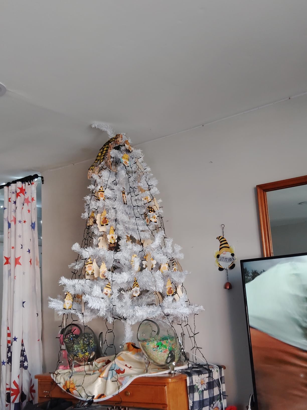 Best Choice Products Artificial Christmas Tree, 6ft Premium Unlit Hinged Design, Dense Branches Realistic Holiday Décor w/Easy Assembly, Base customer photo 1