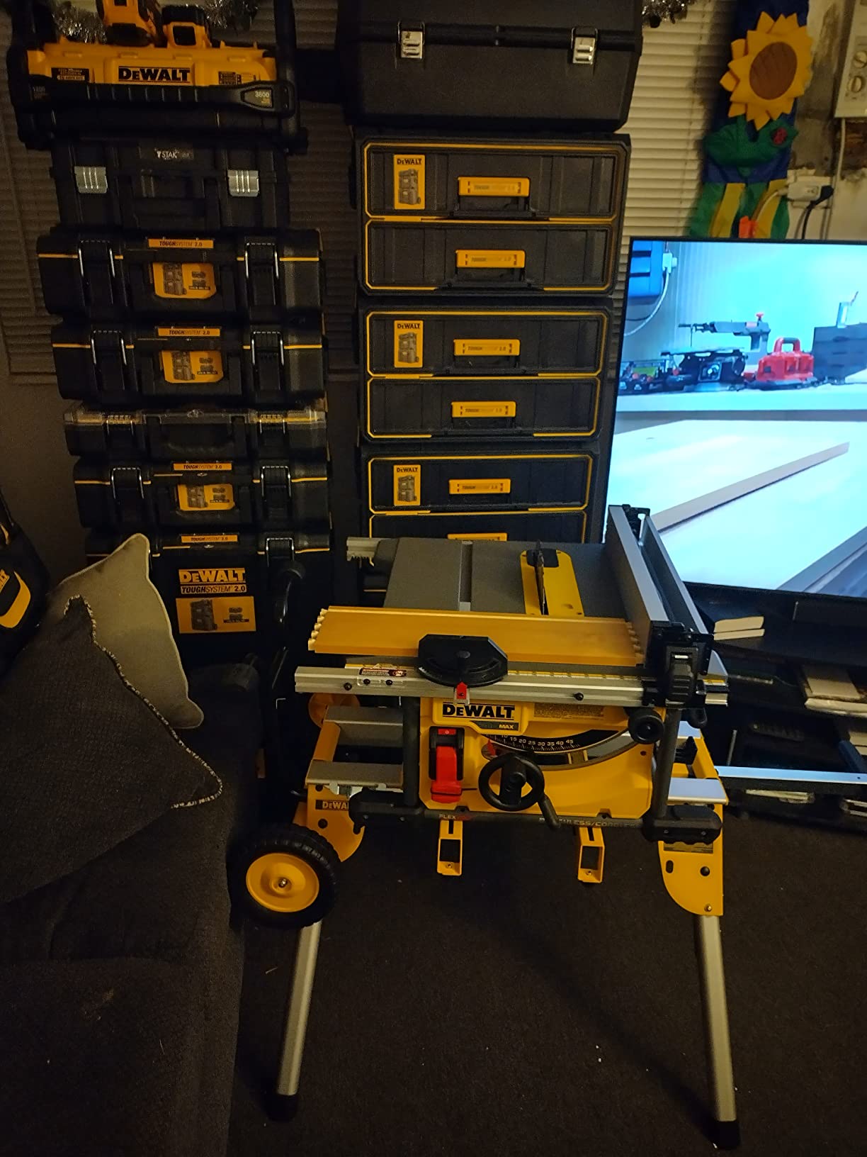 FLEXVOLT 60V MAX* Table Saw, 8-1/4-Inch, Tool Only (DCS7485B) customer photo 2