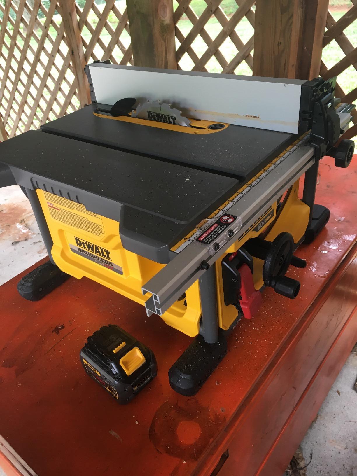 FLEXVOLT 60V MAX* Table Saw, 8-1/4-Inch (DCS7485T1) customer photo 2