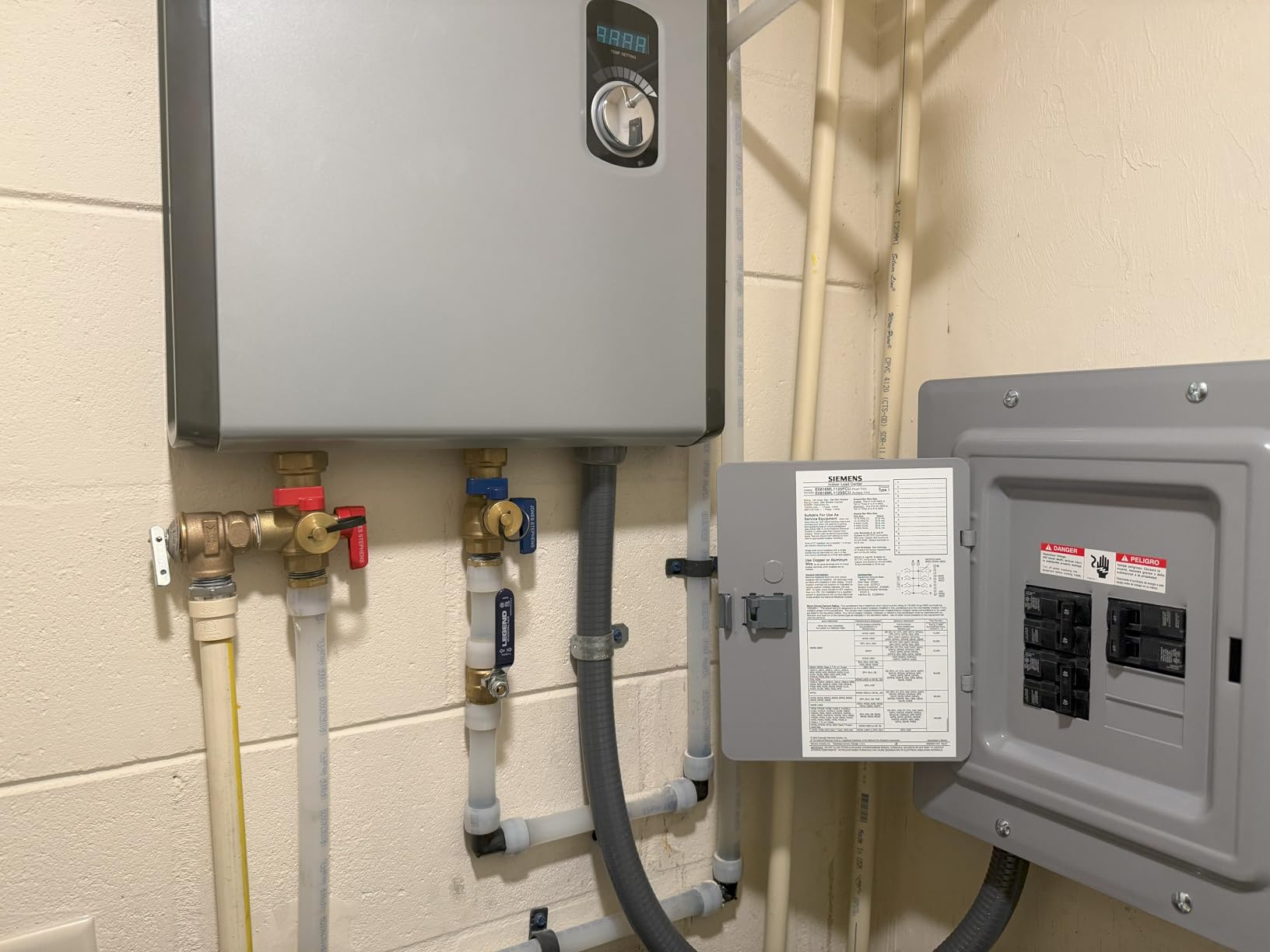 Rheem 18kW 240V Tankless Electric Water Heater, 