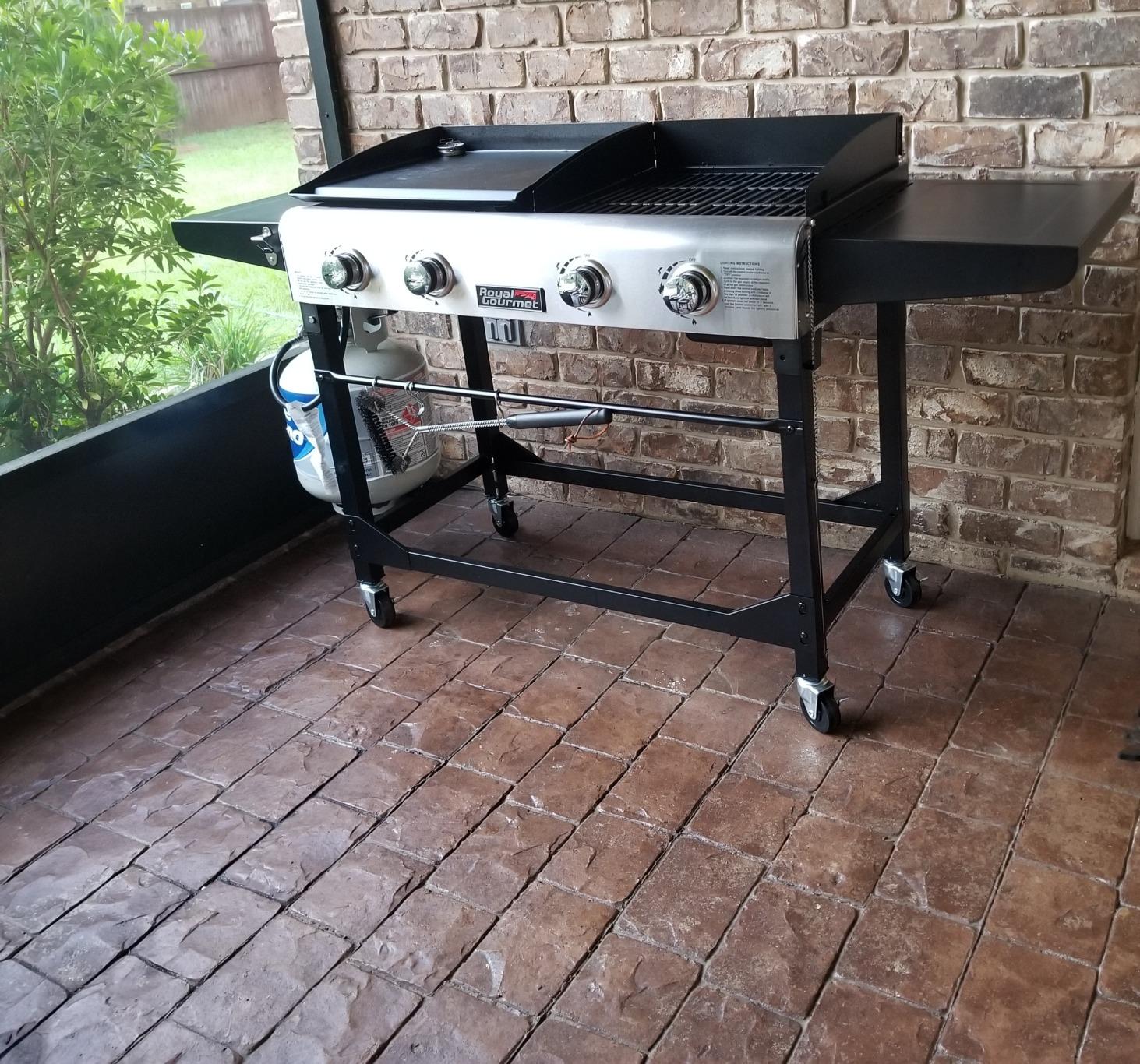 Royal Gourmet GD401C 4-Burner Propane Gas Grill and Griddle Combo with Cover - 48,000 BTUs customer photo 2