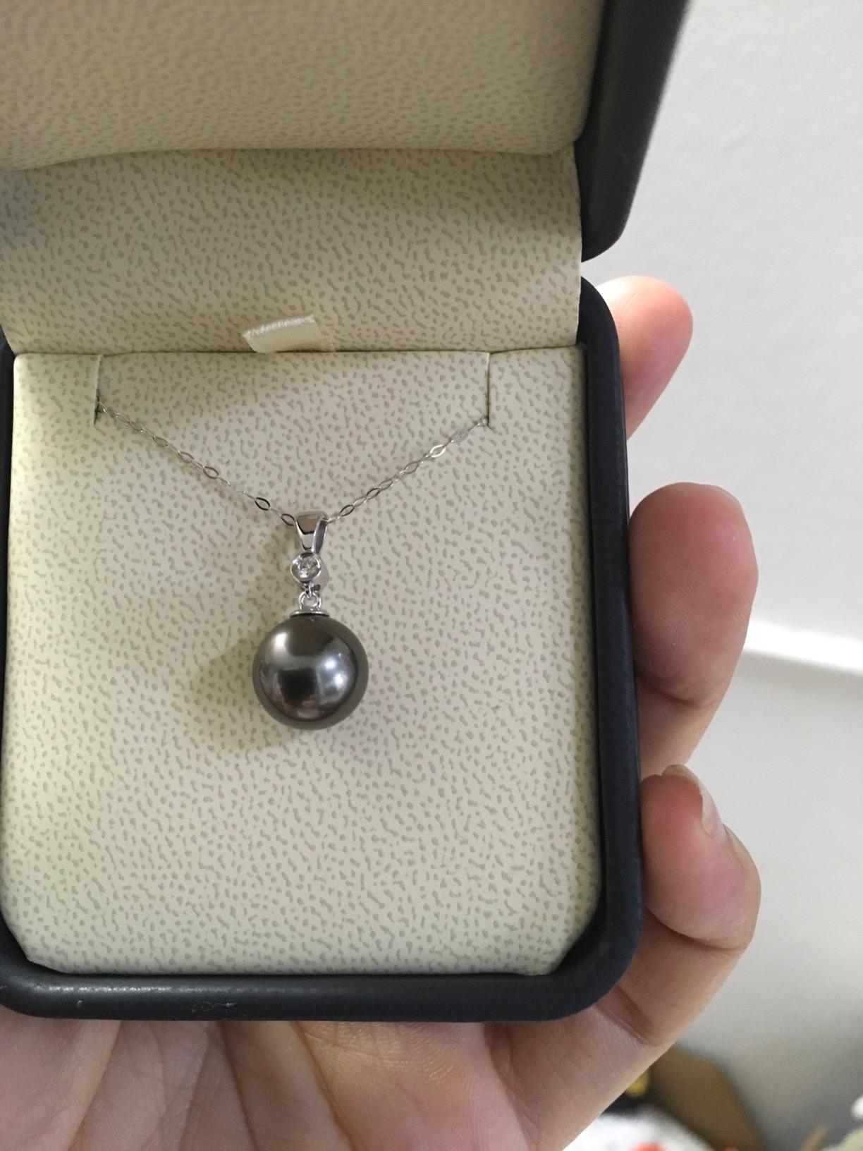The Pearl Source 14k Gold Round Black Tahitian South Sea Cultured Pearl & Diamond Michelle Pendant Necklace for Women customer photo 1