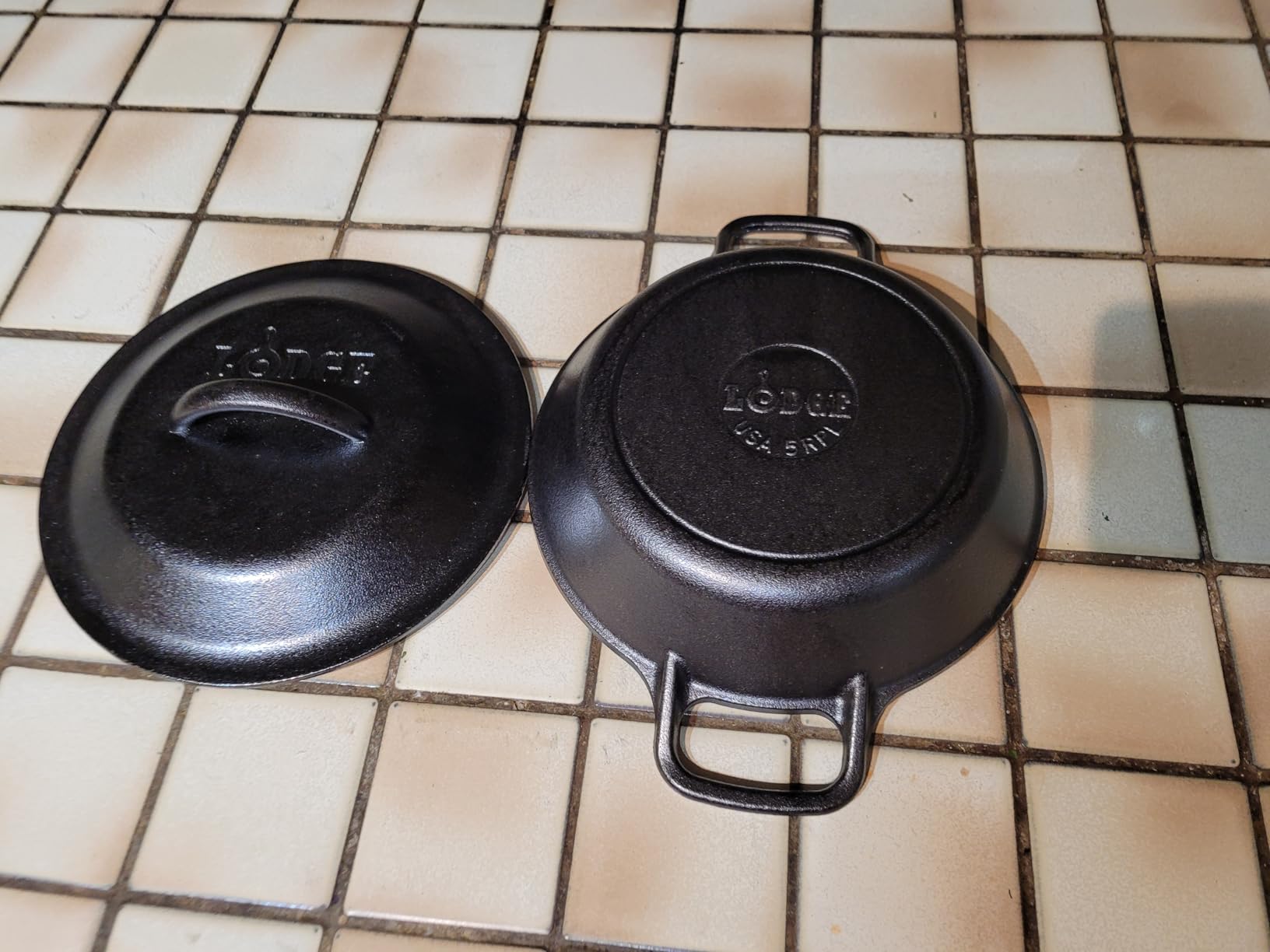 Lodge 10.25 Inch Pre-Seasoned Cast Iron Skillet - Dual Assist Handles - Use in the Oven, on the Stove, on the Grill, or Over a Campfire customer photo 2