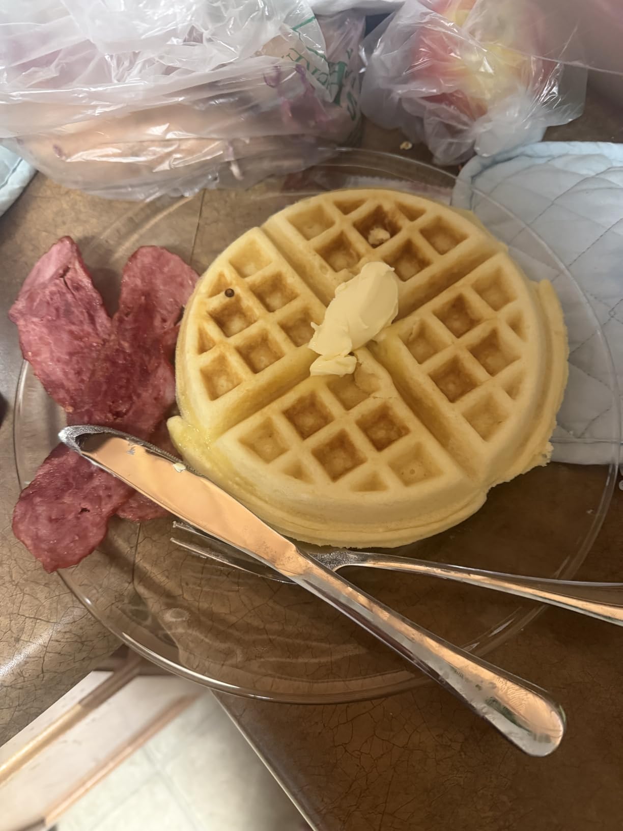 Chefman Rotating Belgian Waffle Maker, 180 Degree Flip Iron w/ Non-Stick Plates, Adjustable Timer, Locking Lid, & Drip Plate, Space Saving Storage, Mess-Free Breakfast, Stainless Steel/Black customer photo 2