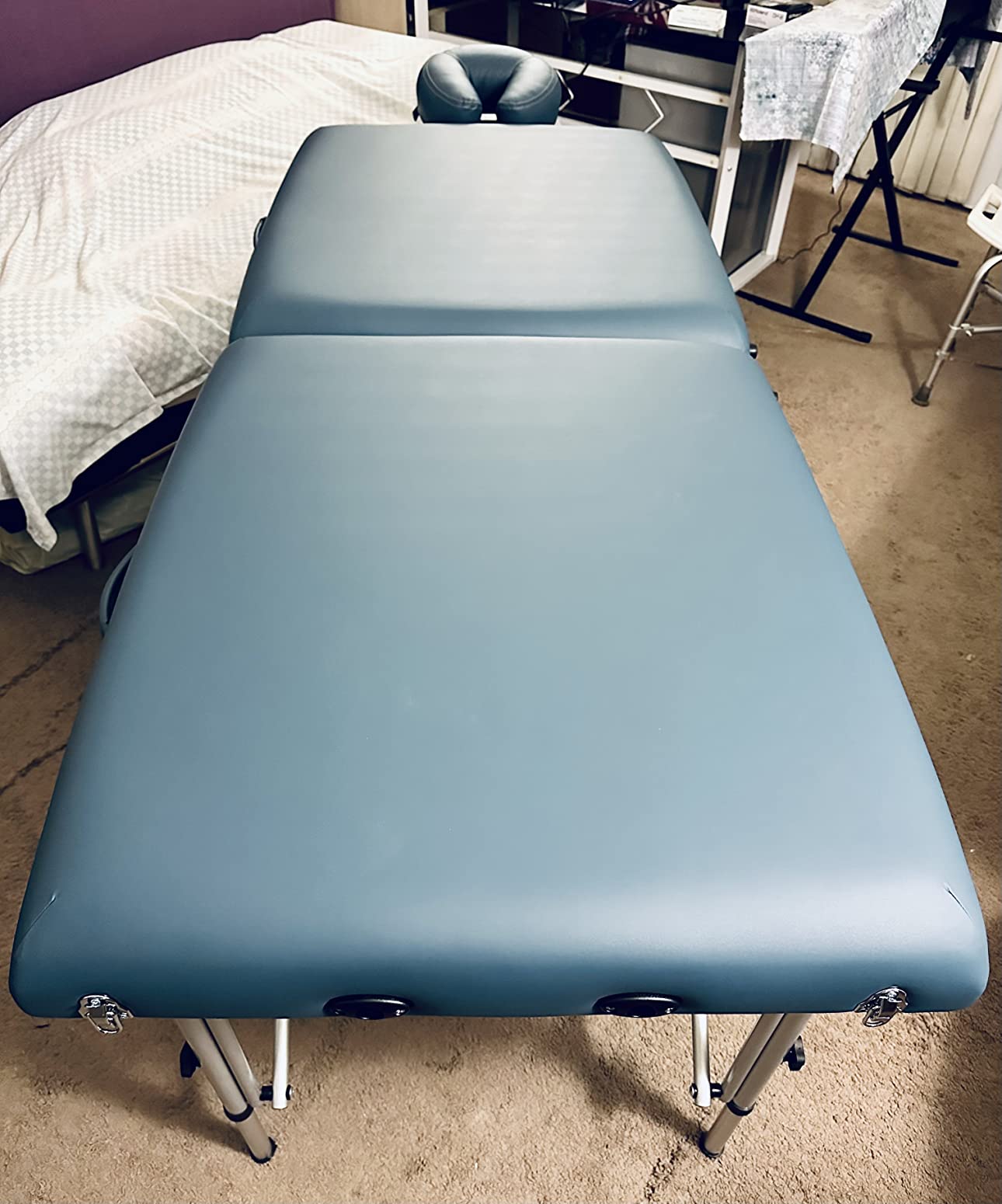 EARTHLITE Portable Massage Table LUNA - Ultra-Lightweight, Patented Aluminum Reiki Frame incl. Flex-Rest Face Cradle & Carry Case (29lb) customer photo 2