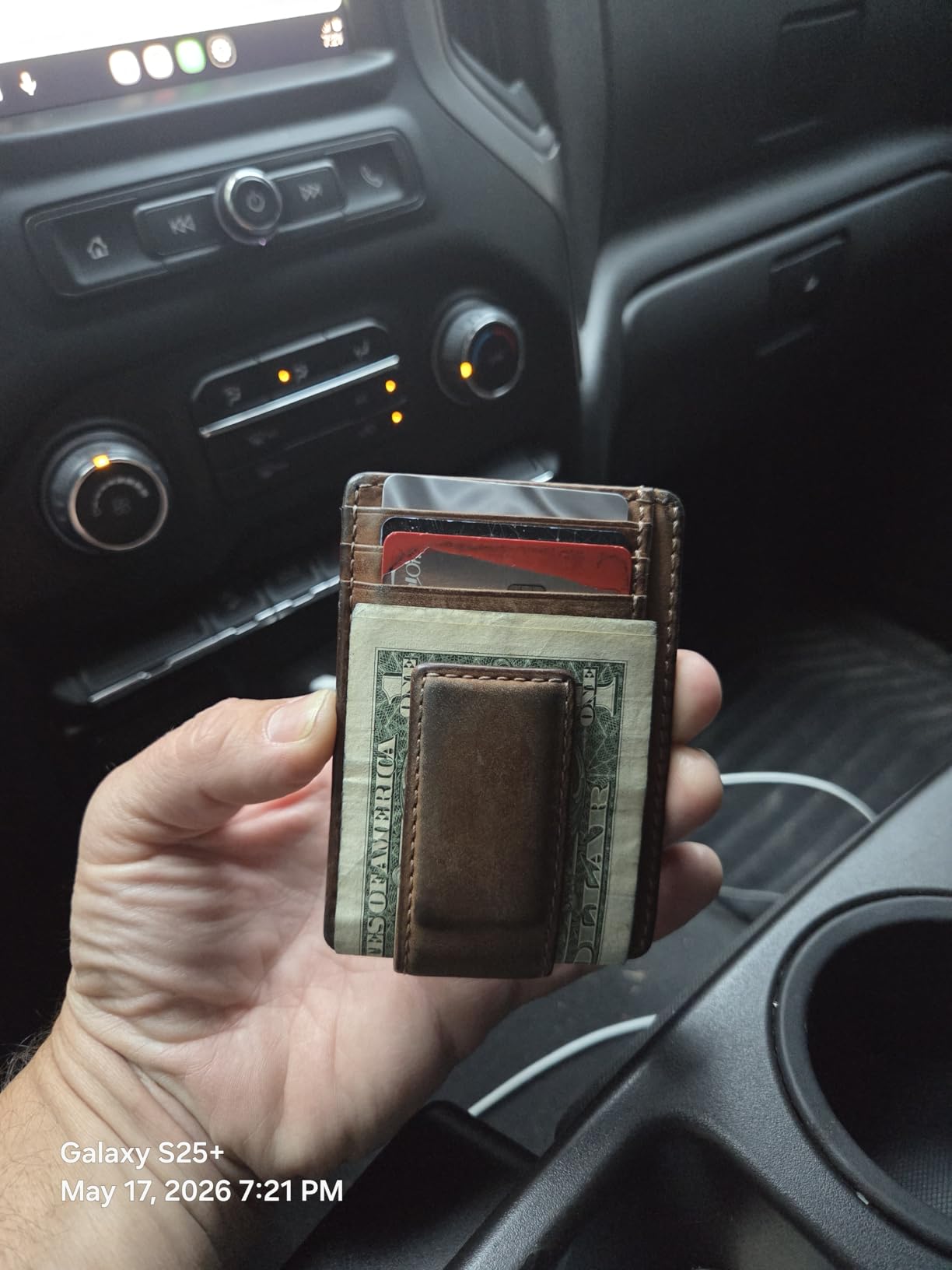 Carryall Men's Slim Money Clip Wallet, Super Strong Magnetic Clip Holds 15+ Bills, Full Grain Leather Slim Front Pocket Wallet, 9 Card Holder, Gift for Men, Tan customer photo 1