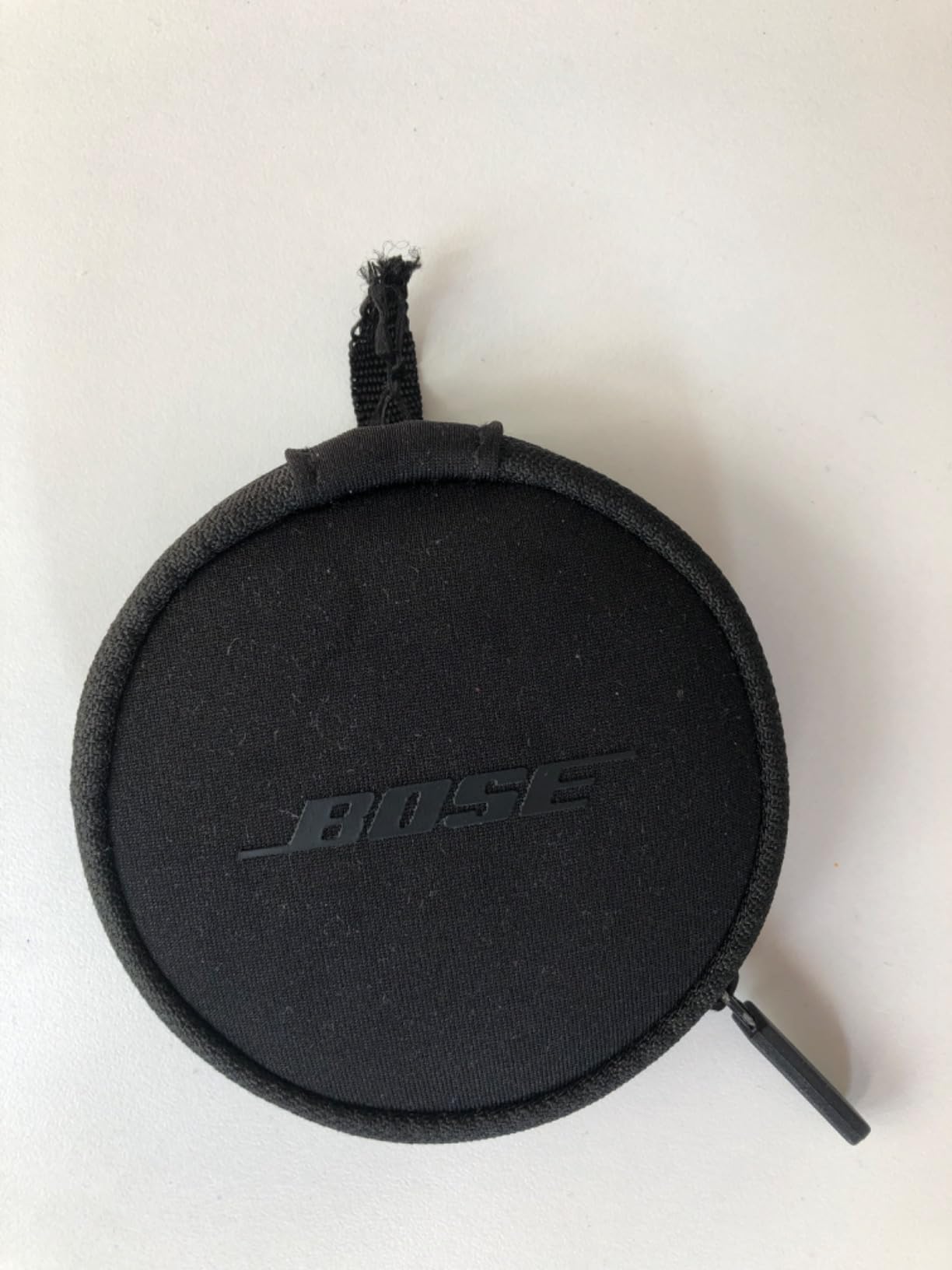 BOSE SoundSport Wireless Headphones, Black (Renewed) customer photo 2